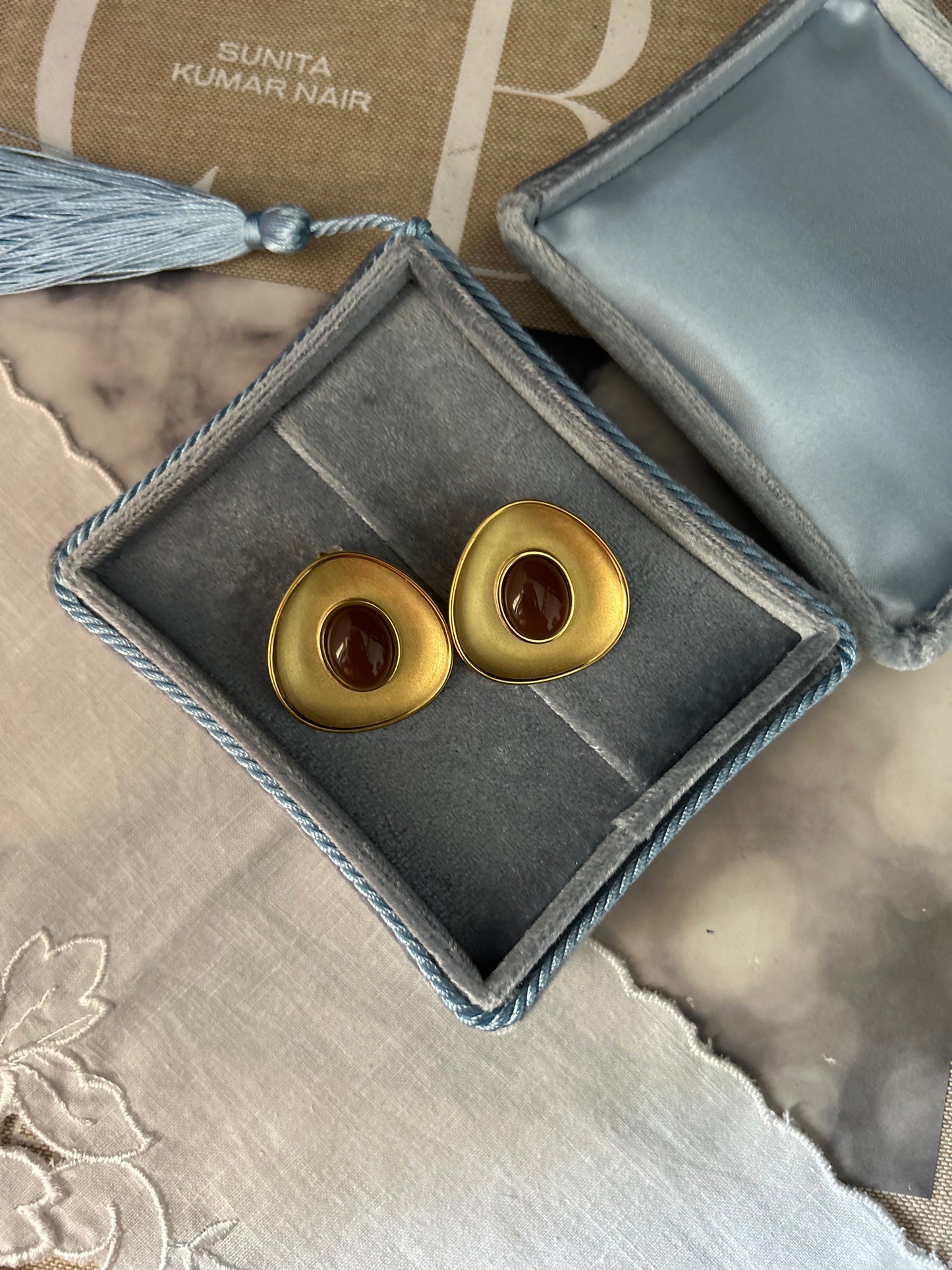 Scarlet Cinnamon Stud Earrings