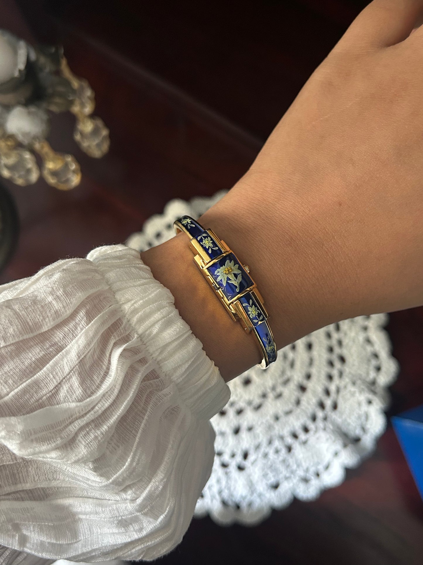 ITRACO Hand Painted Floral Enamel Vintage Watch