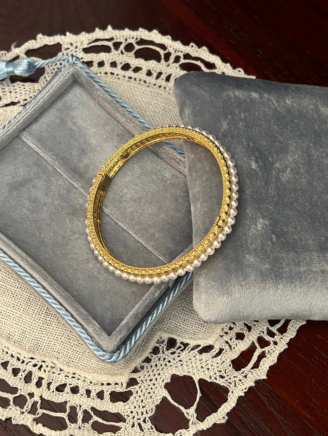 Vintage Muse Pearl Bangle cum Bracelet