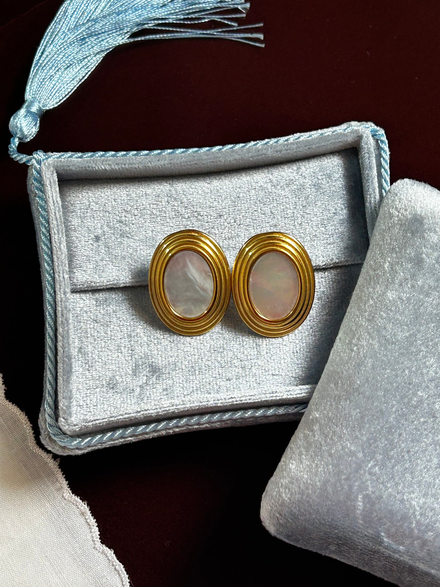 Retro Style Oval Mother Of Pearl Earrings