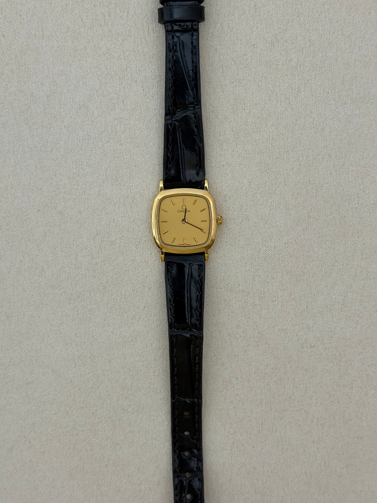 Vintage Omega De Ville Ultra Slim Dress Quartz Watch