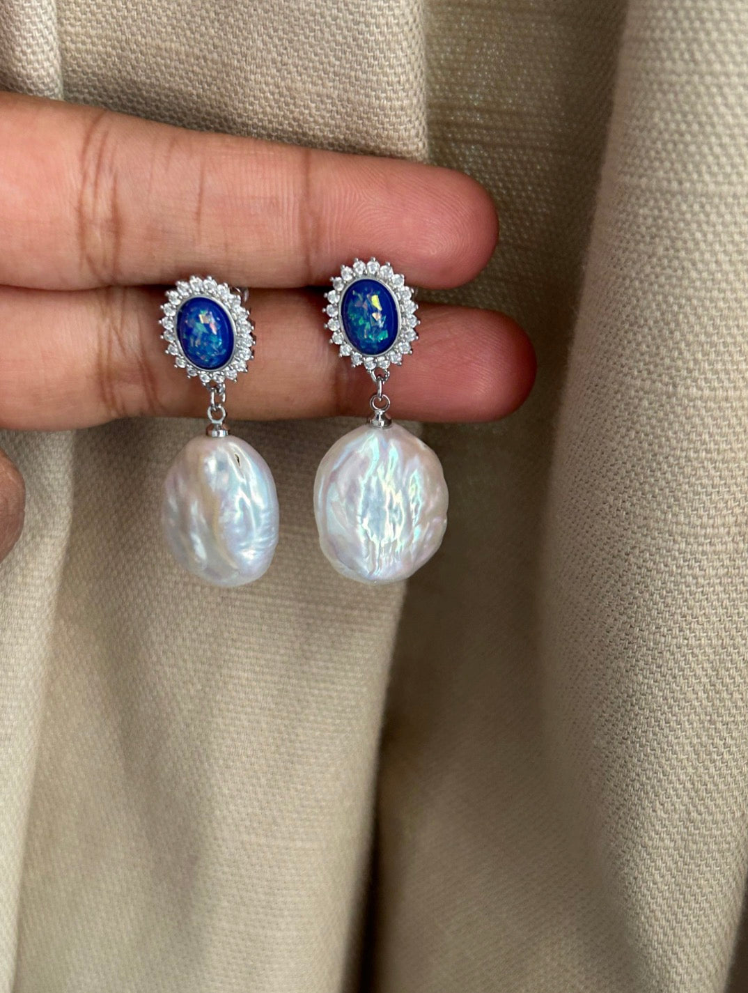 Elowen Pearl Earrings