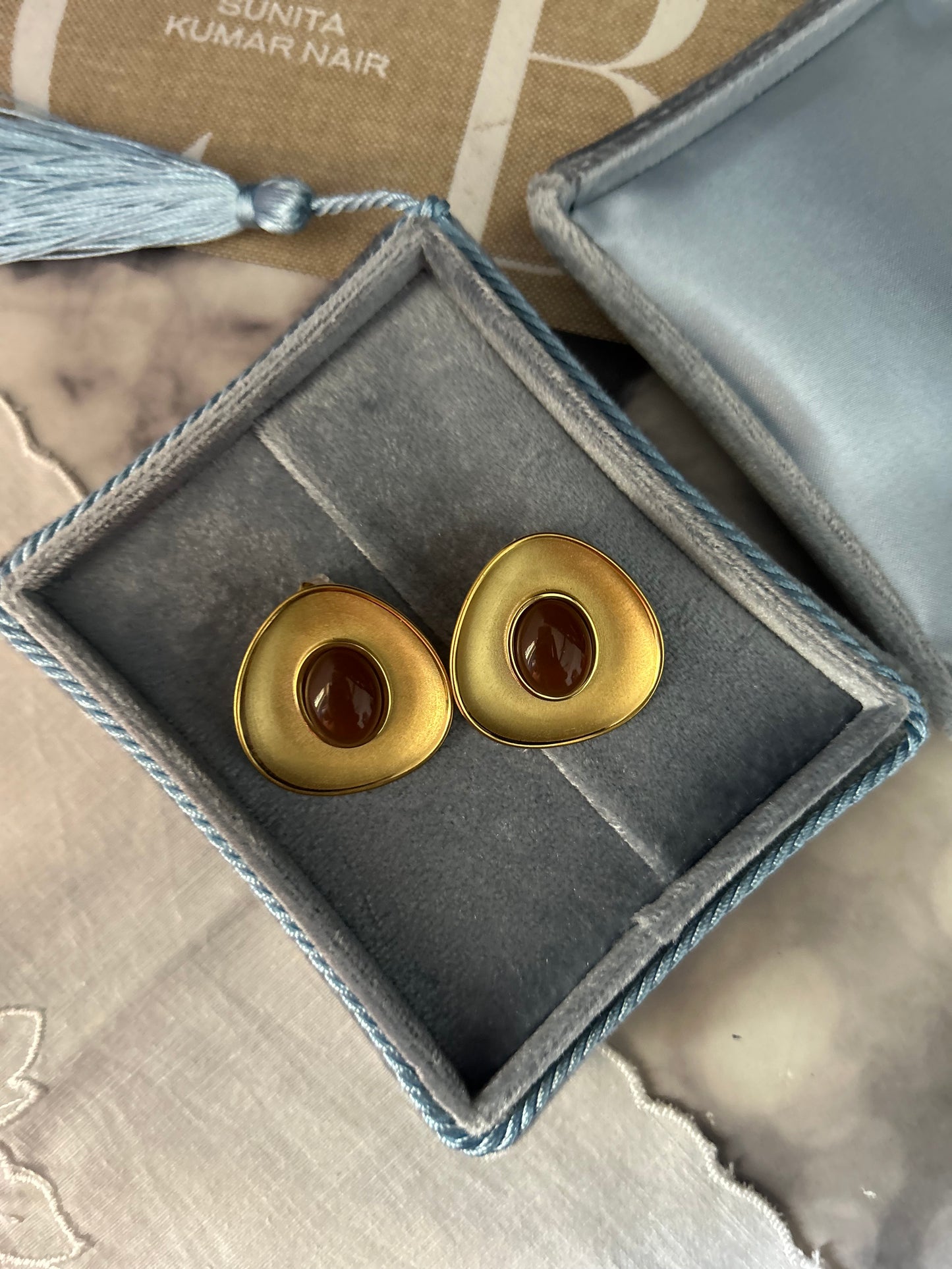 Scarlet Cinnamon Stud Earrings