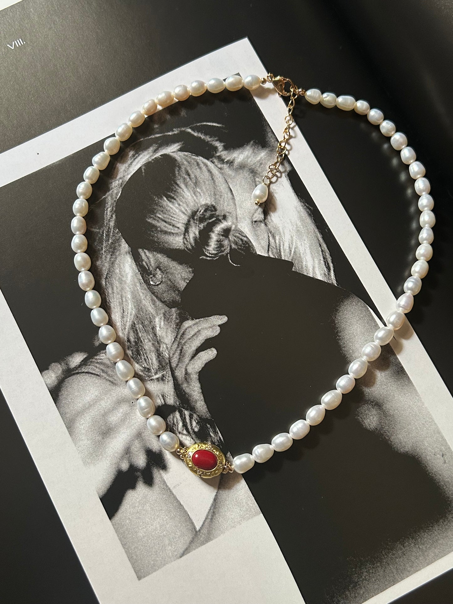 Coraline Pearl Necklace