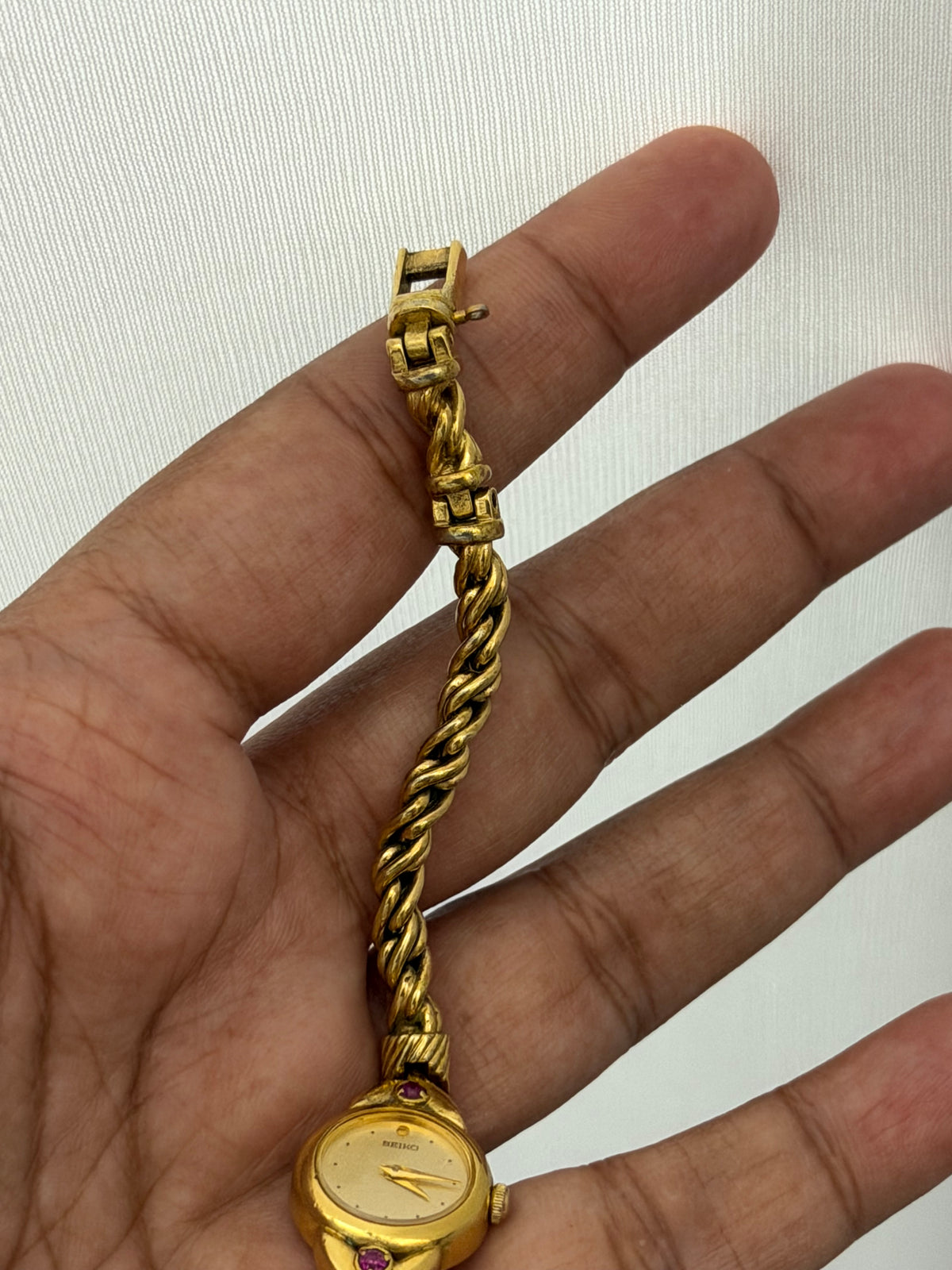 Vintage Seiko 2P Ruby Rope Bracelet Watch
