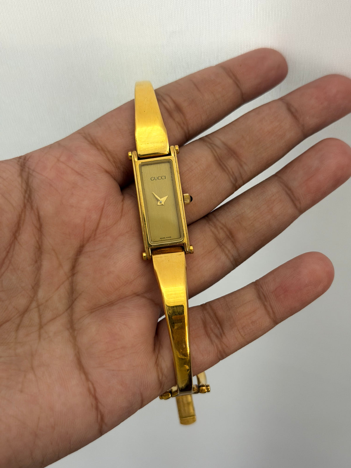 Vintage Gucci 1500L Champagne Dial Watch