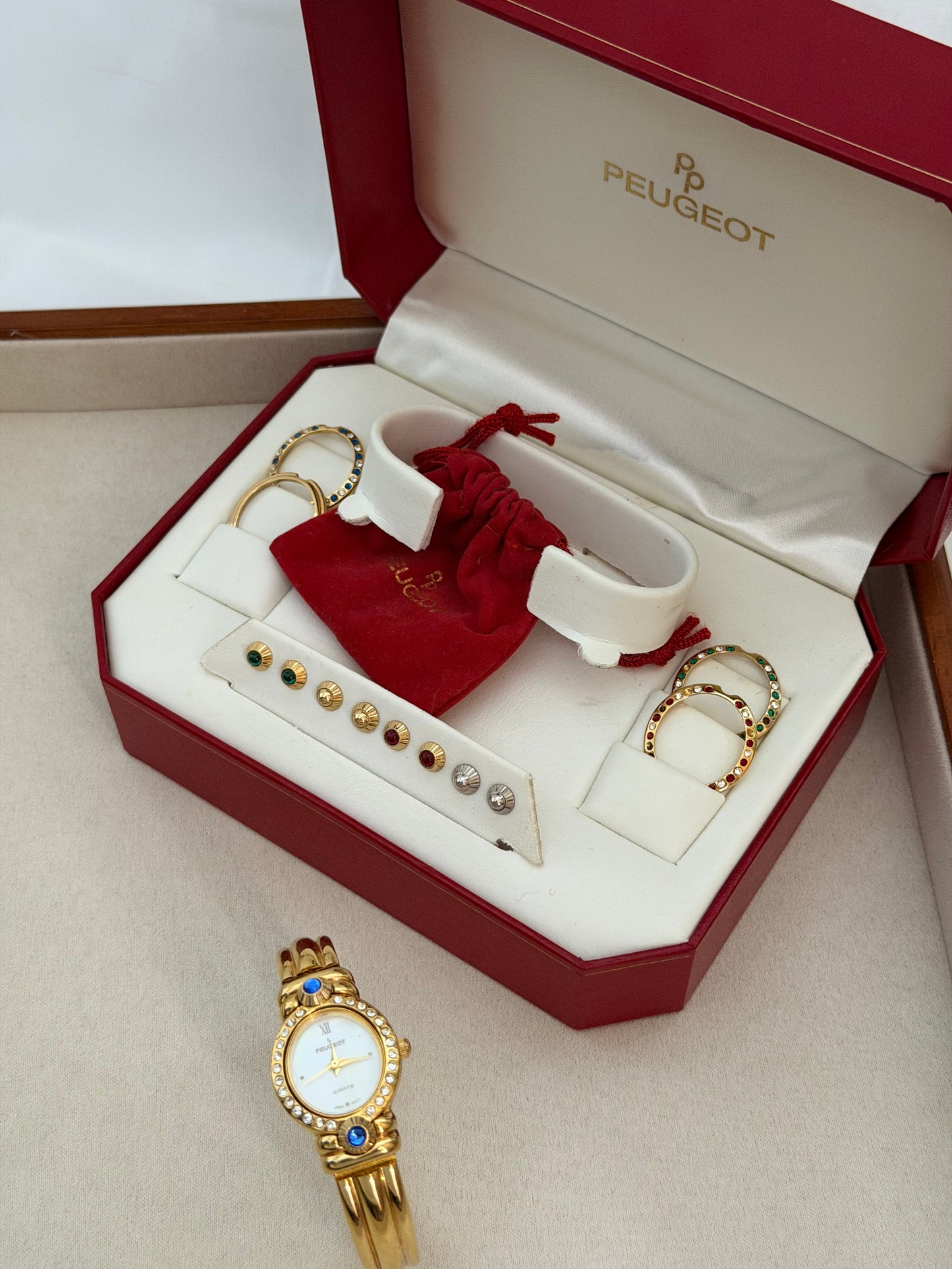Rare Vintage Peugeot Interchangeable Bezels & Crystal Accents Watch With Box