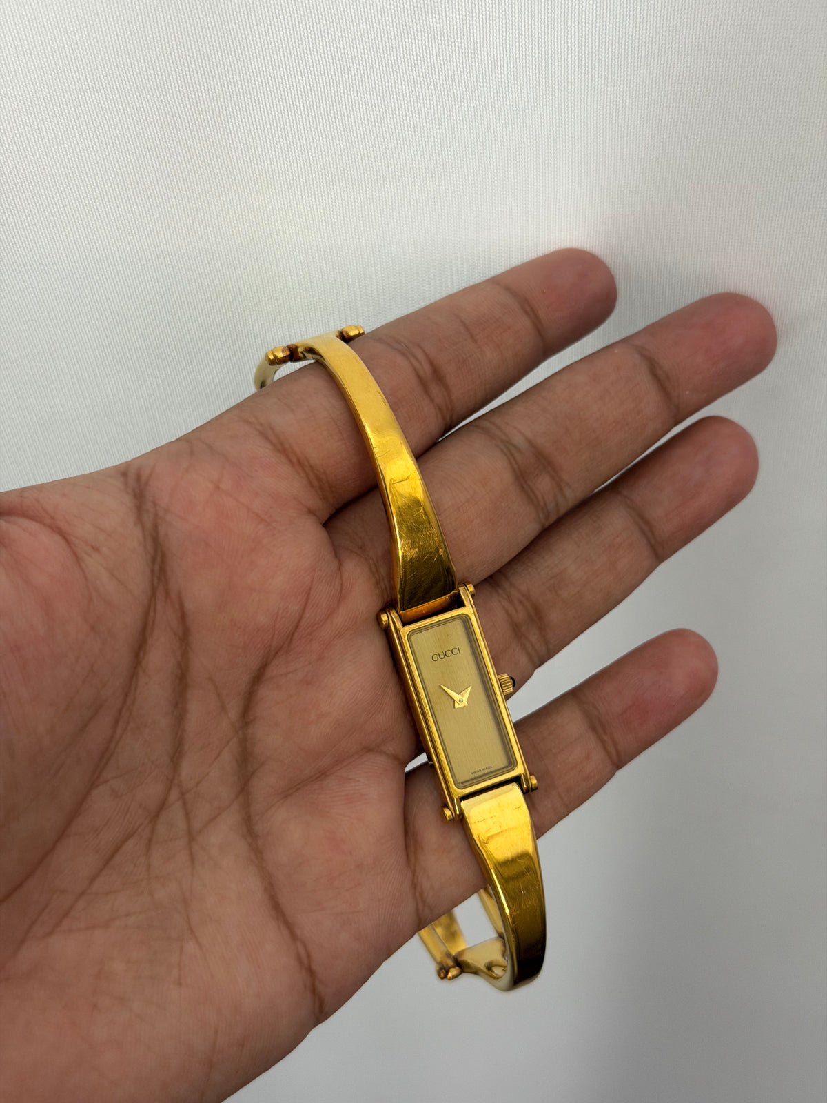 Vintage Gucci 1500L Champagne Dial Watch