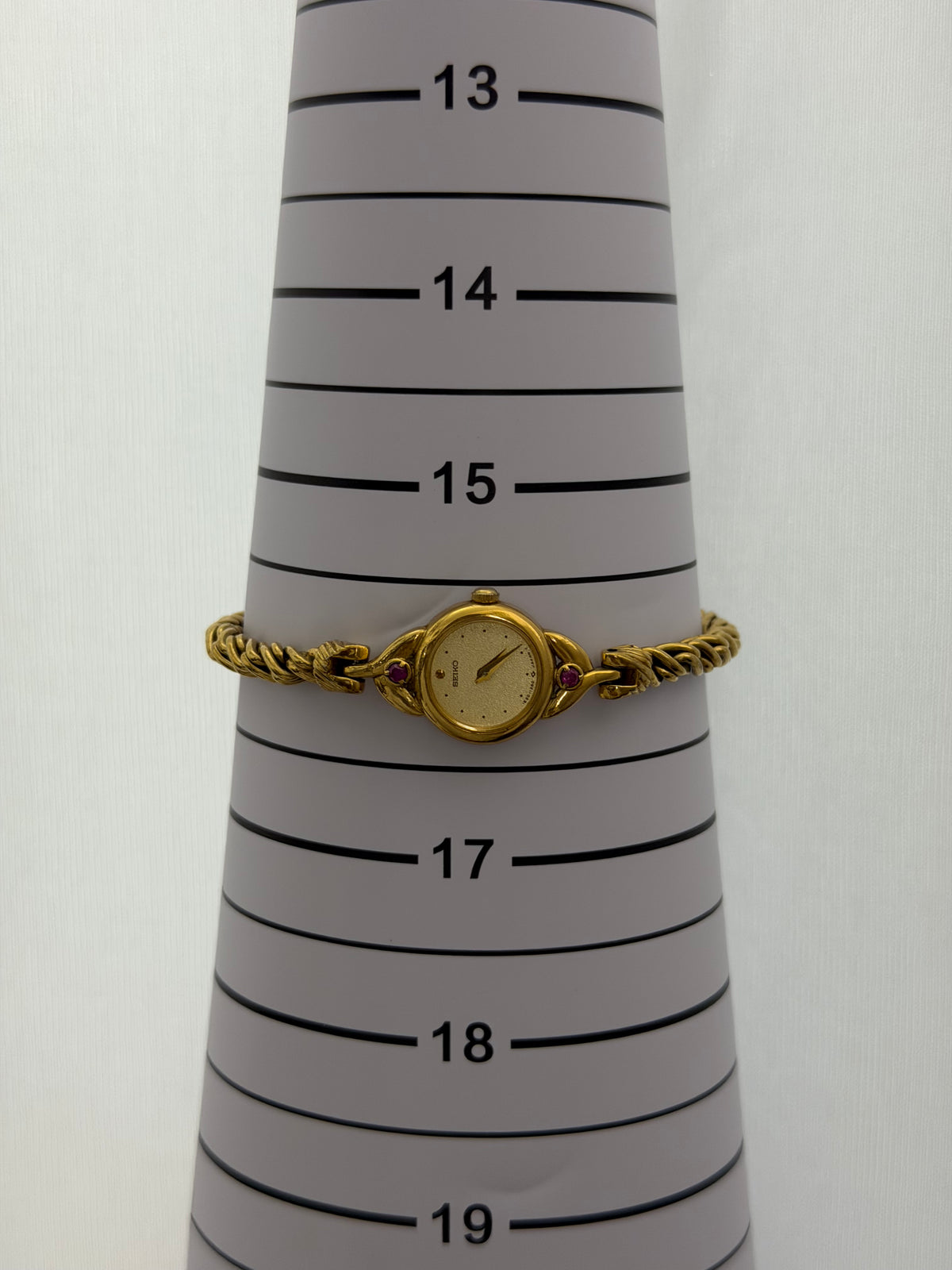Vintage Seiko 2P Ruby Rope Bracelet Watch