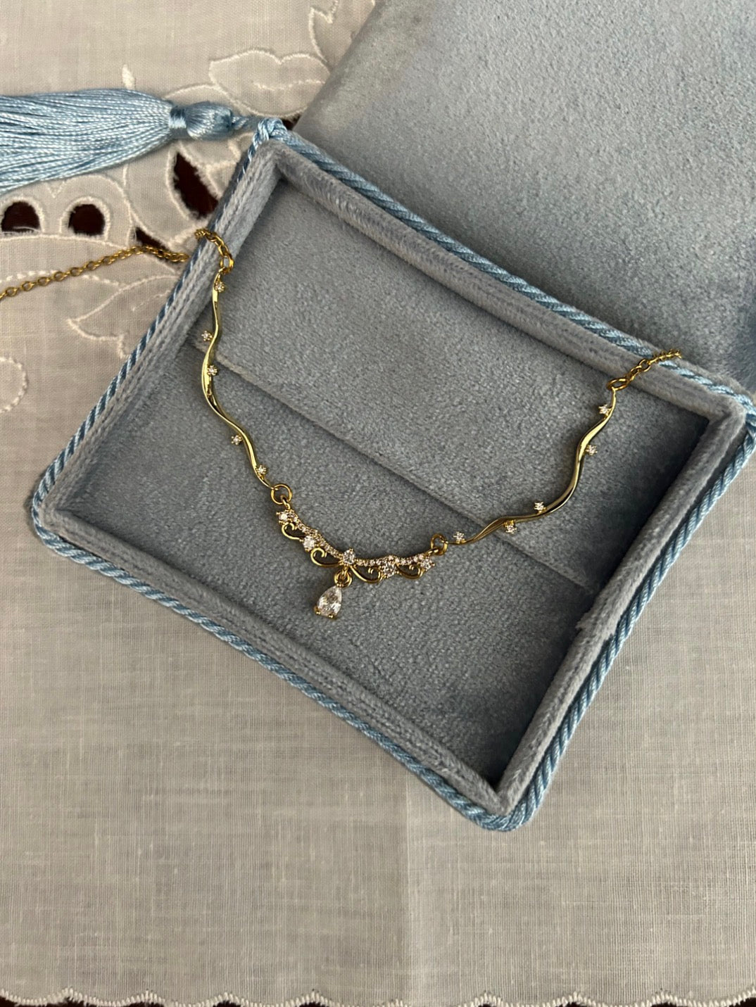Filigree Wave Drop Necklace