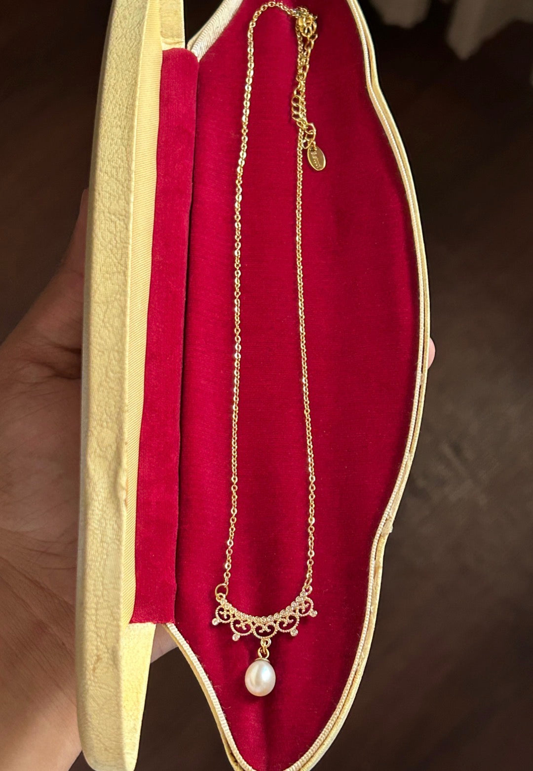 Daphne Pearl Necklace