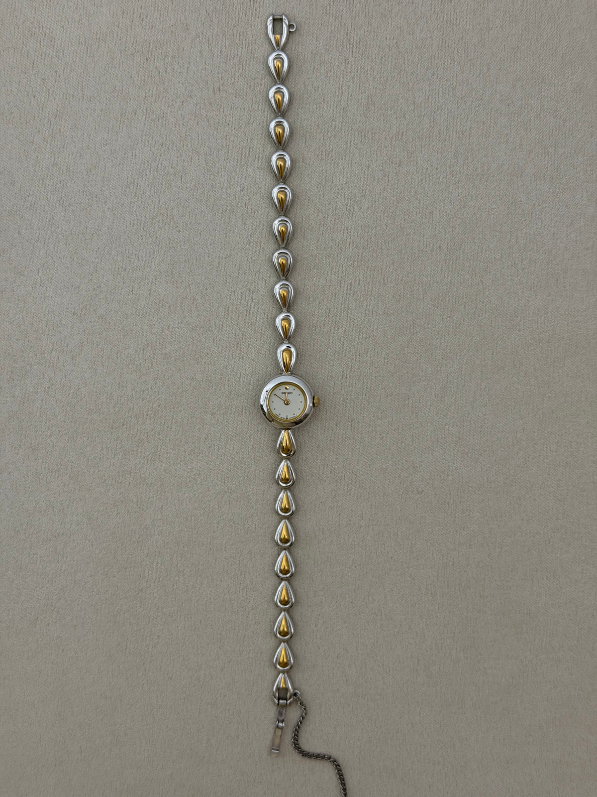 Vintage Seiko Teardrop Quartz Watch