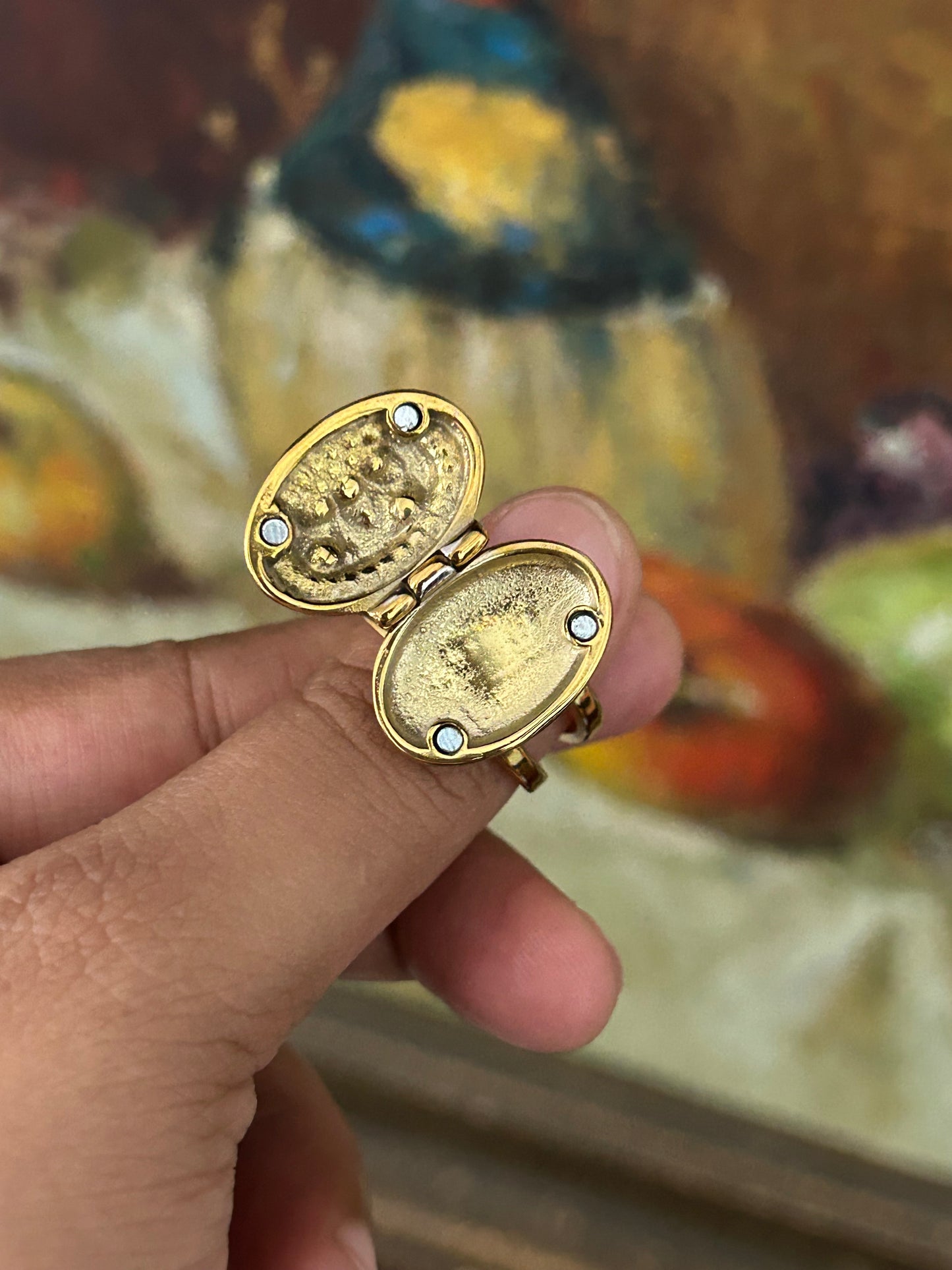 The Keepsake Locket Ring