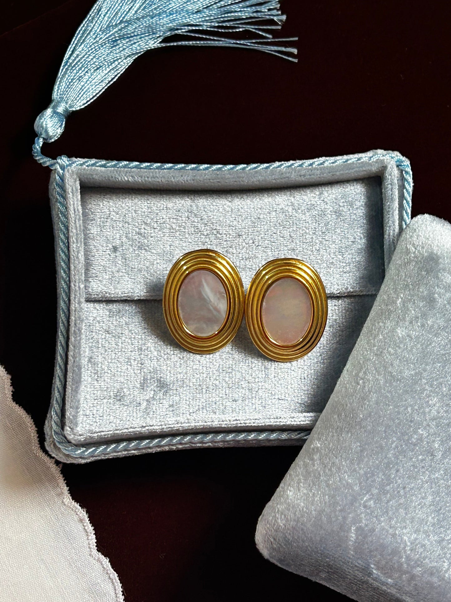 Retro Style Oval Mother Of Pearl Earrings