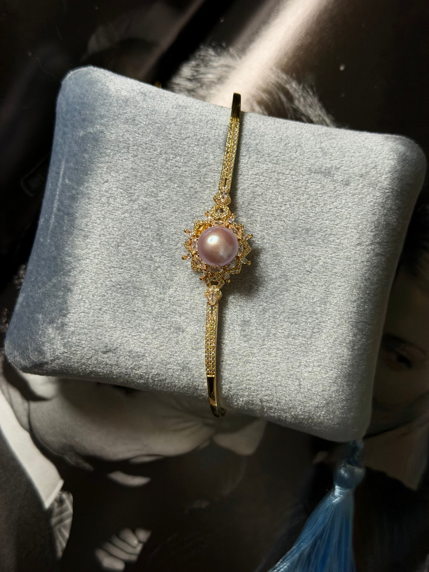 Evelyne Pearl Bracelet