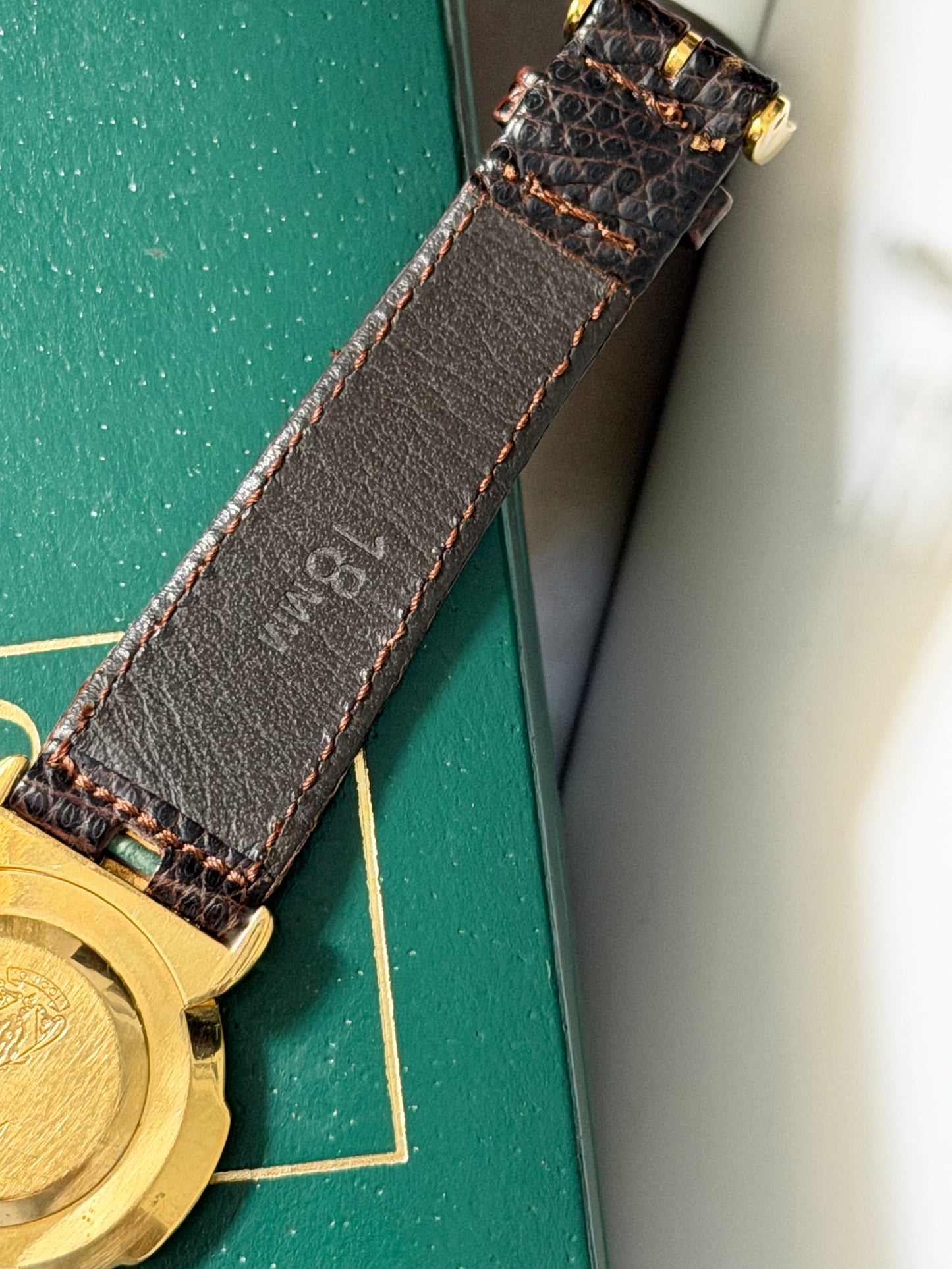 Vintage Gucci 3400M Quartz Watch With Original Strap & Box