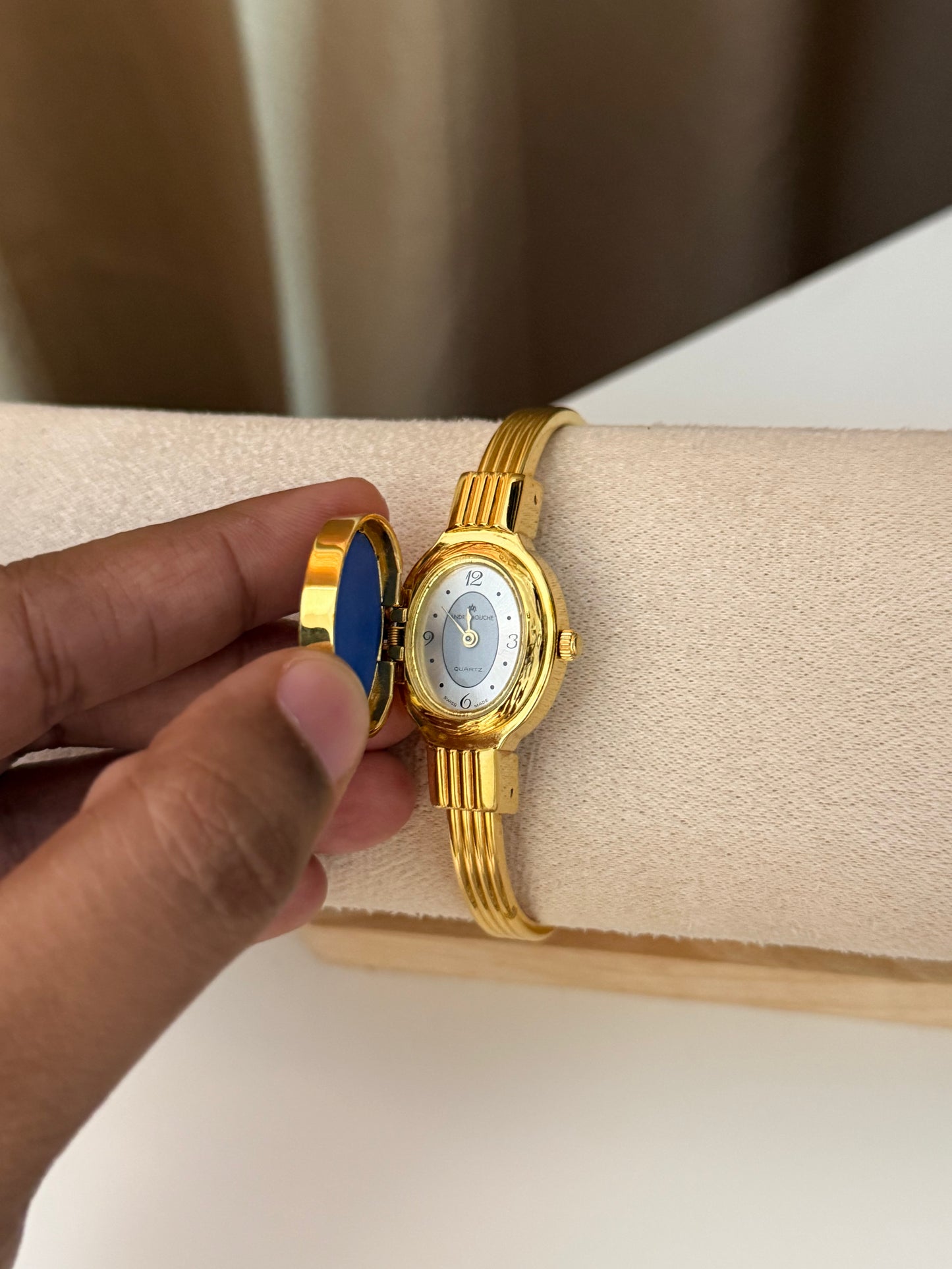 André Mouche Carved Agate Cameo Hidden Dial Watch