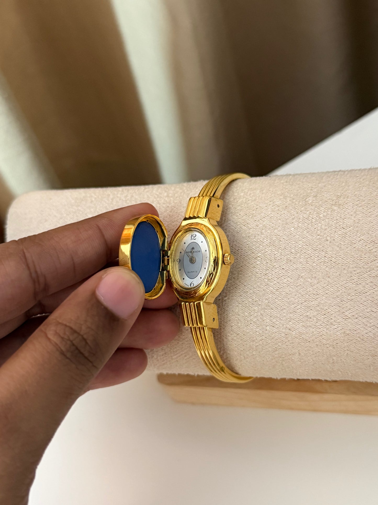 André Mouche Carved Agate Cameo Hidden Dial Watch