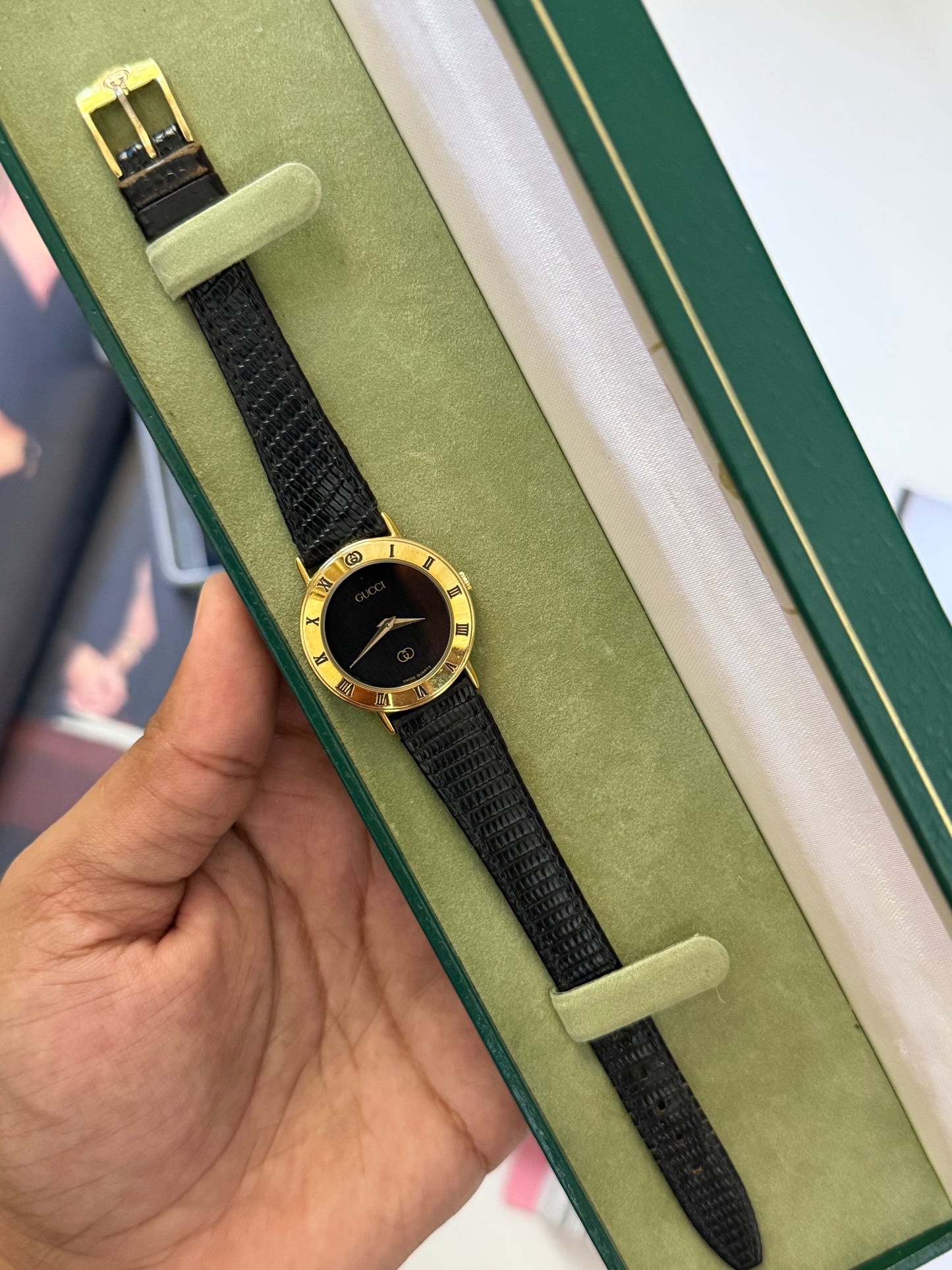 Vintage Gucci 3000L Quartz Watch With Original Strap & Box