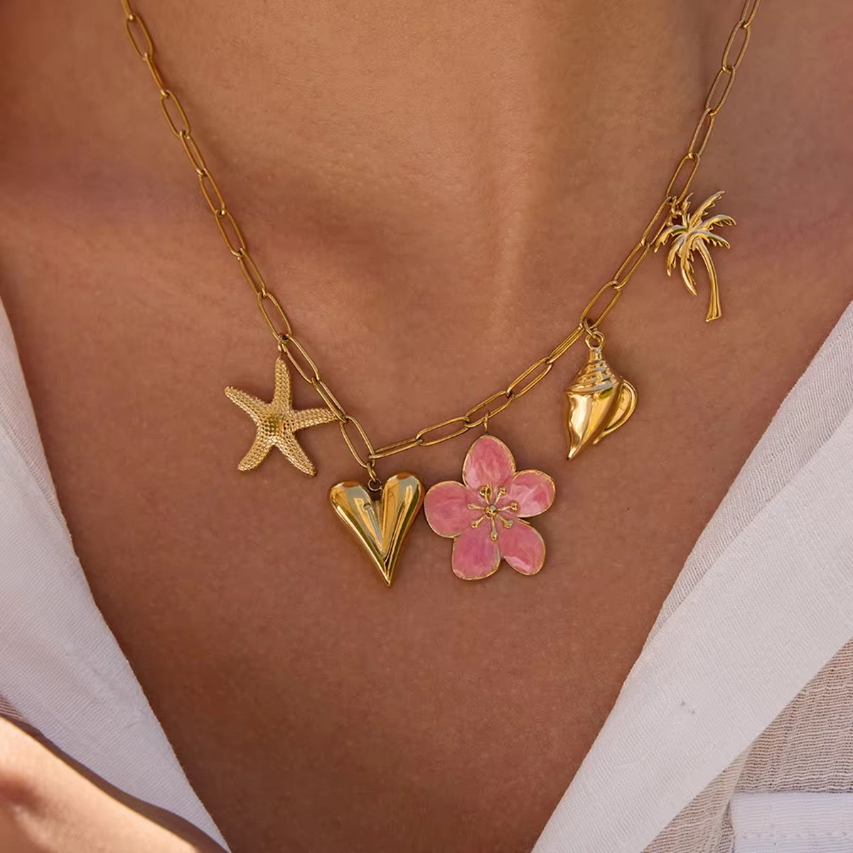 Nami Hibiscus Summer Charm Necklace