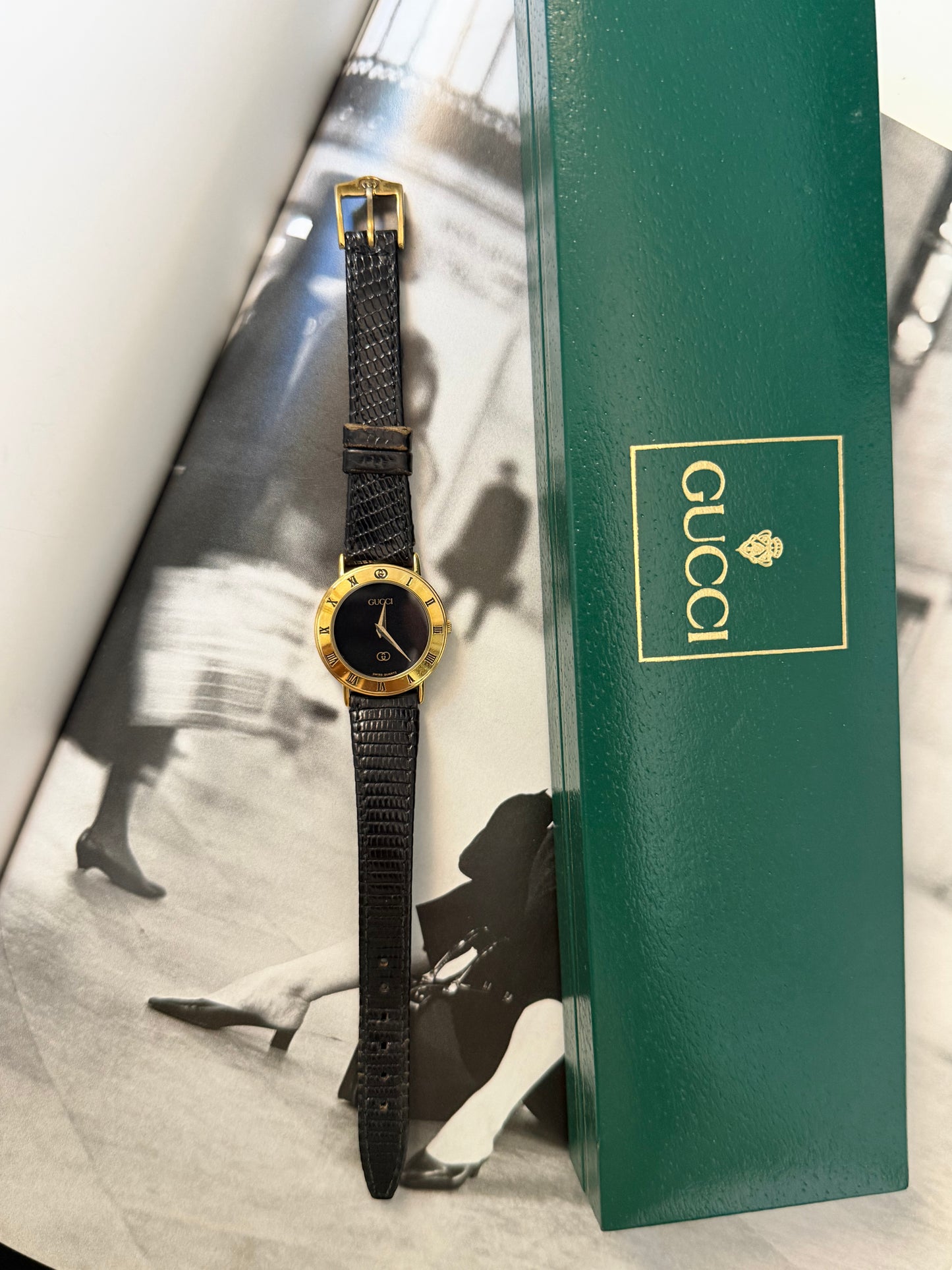 Vintage Gucci 3000L Quartz Watch With Original Strap & Box