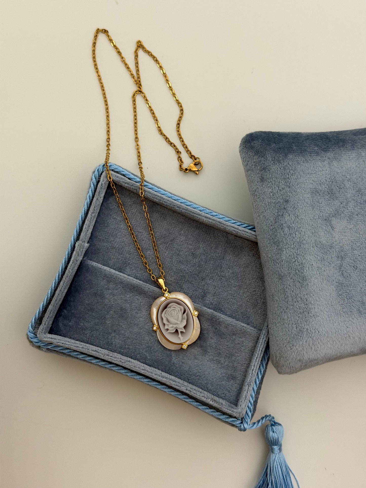 Sterling Silver Agate & MOP Rose Cameo Necklace