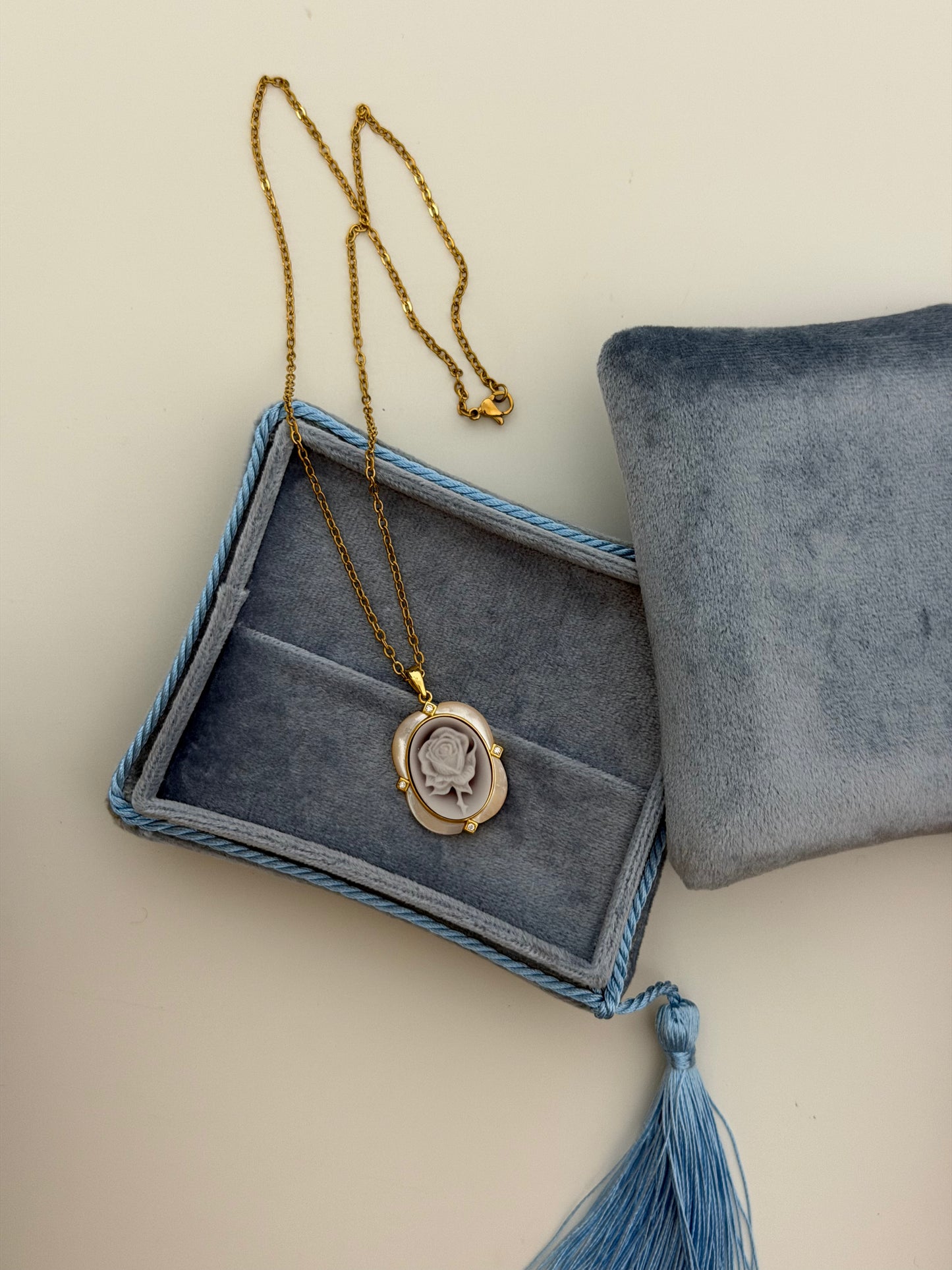 Sterling Silver Agate & MOP Rose Cameo Necklace