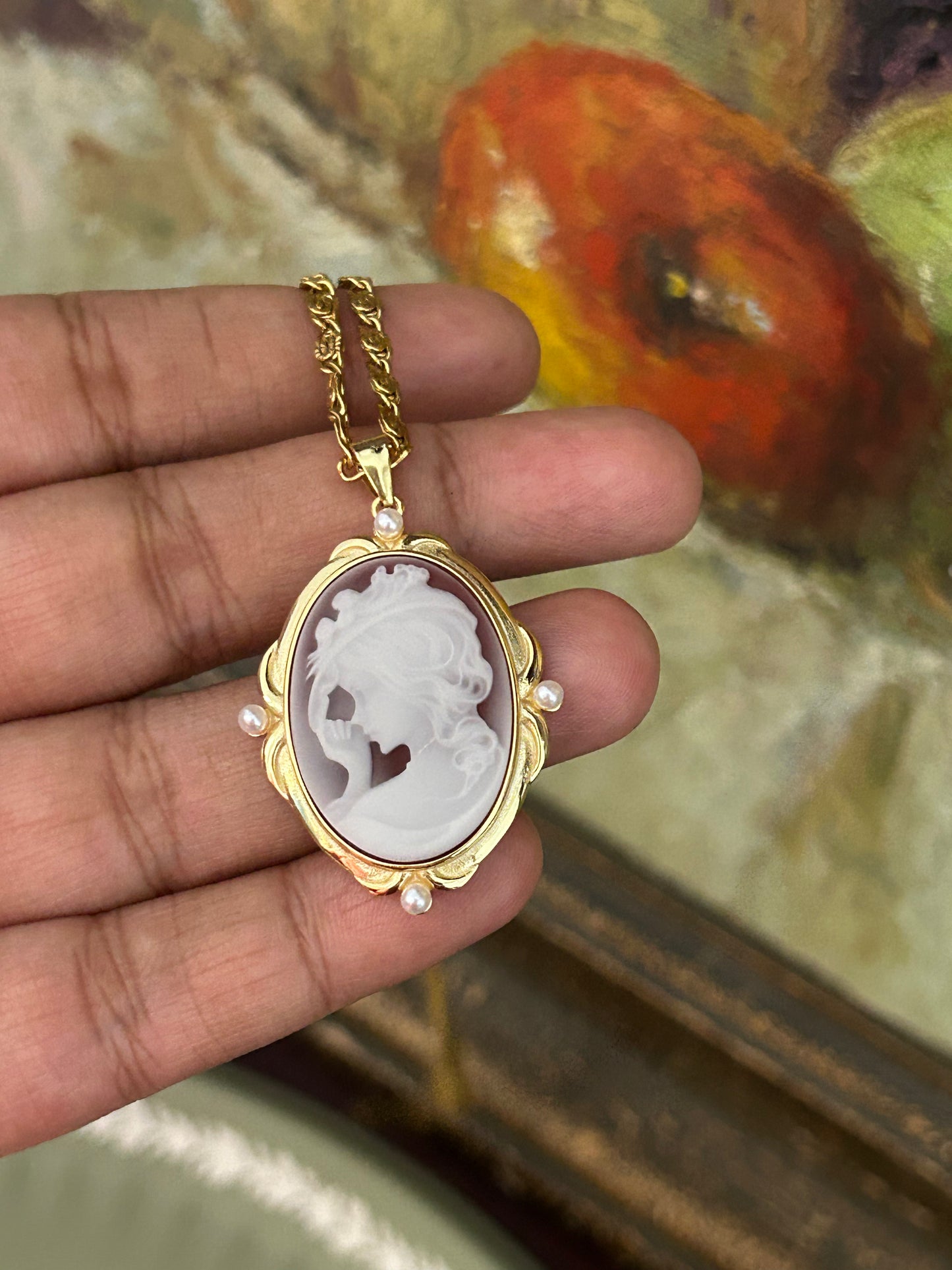 Sterling Silver Agate Cameo Lumachina Necklace