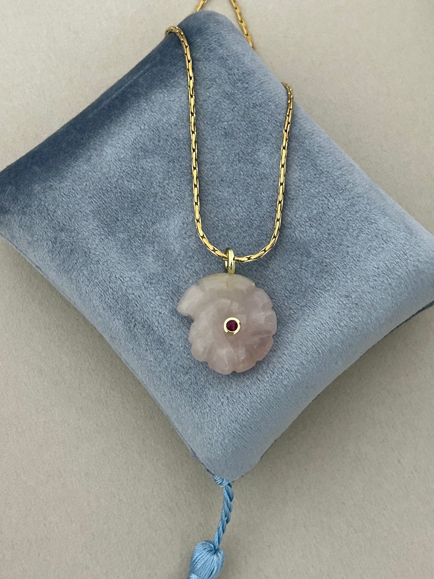Ammonite Seashell Carved Rose Quartz Necklace