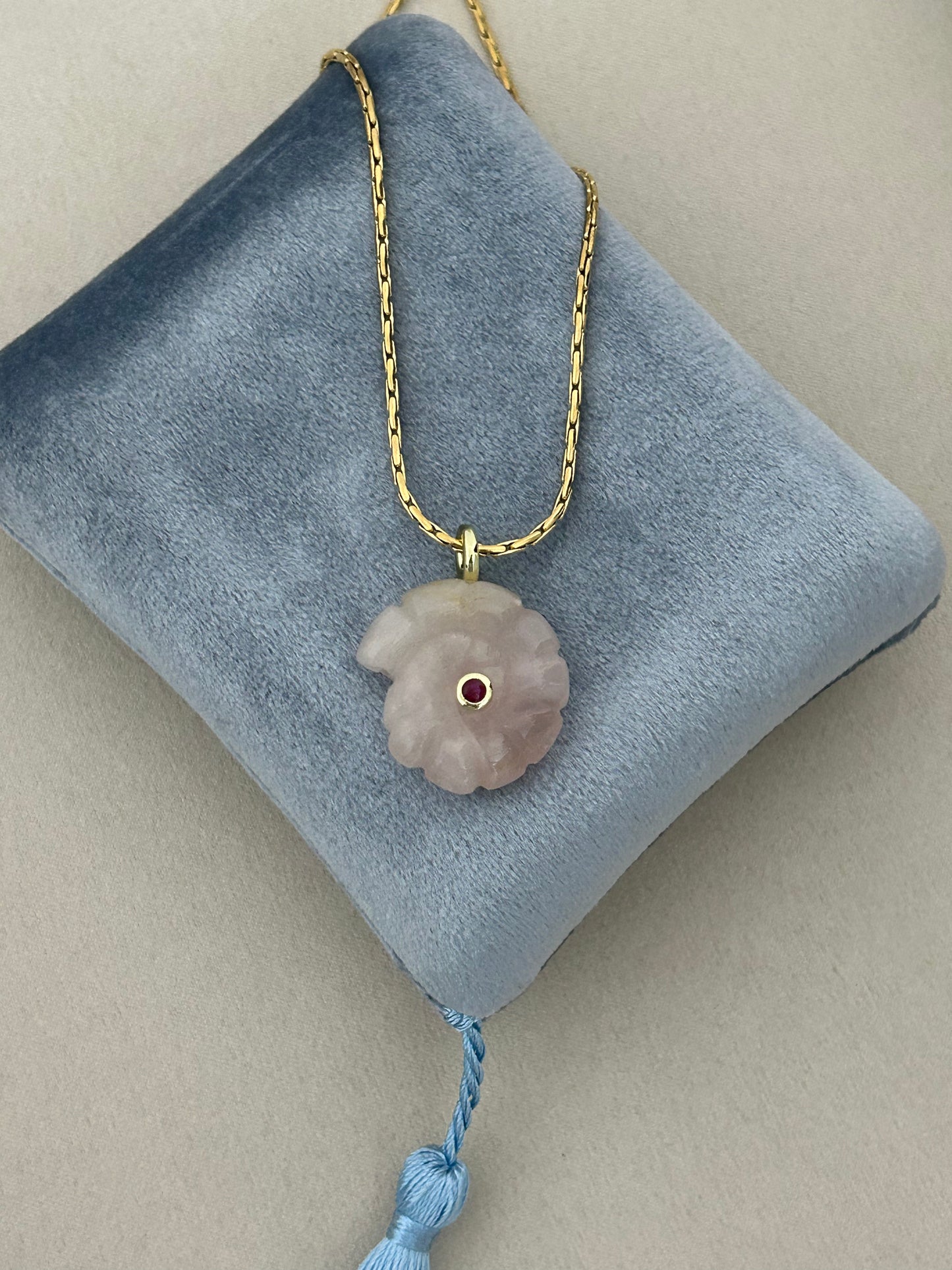 Ammonite Seashell Carved Rose Quartz Necklace