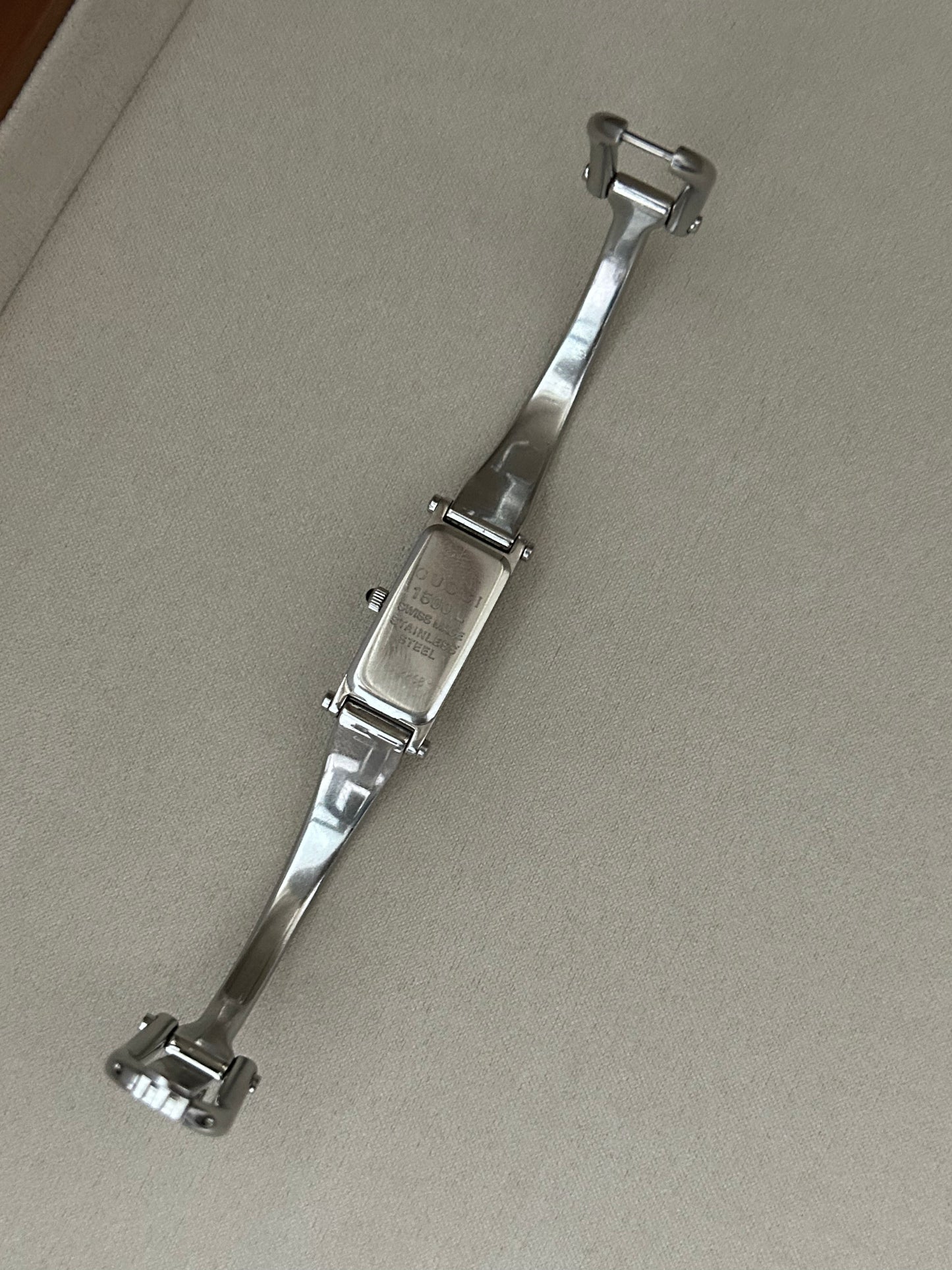 Gucci Pink Mop Dial 1500L Vintage Watch