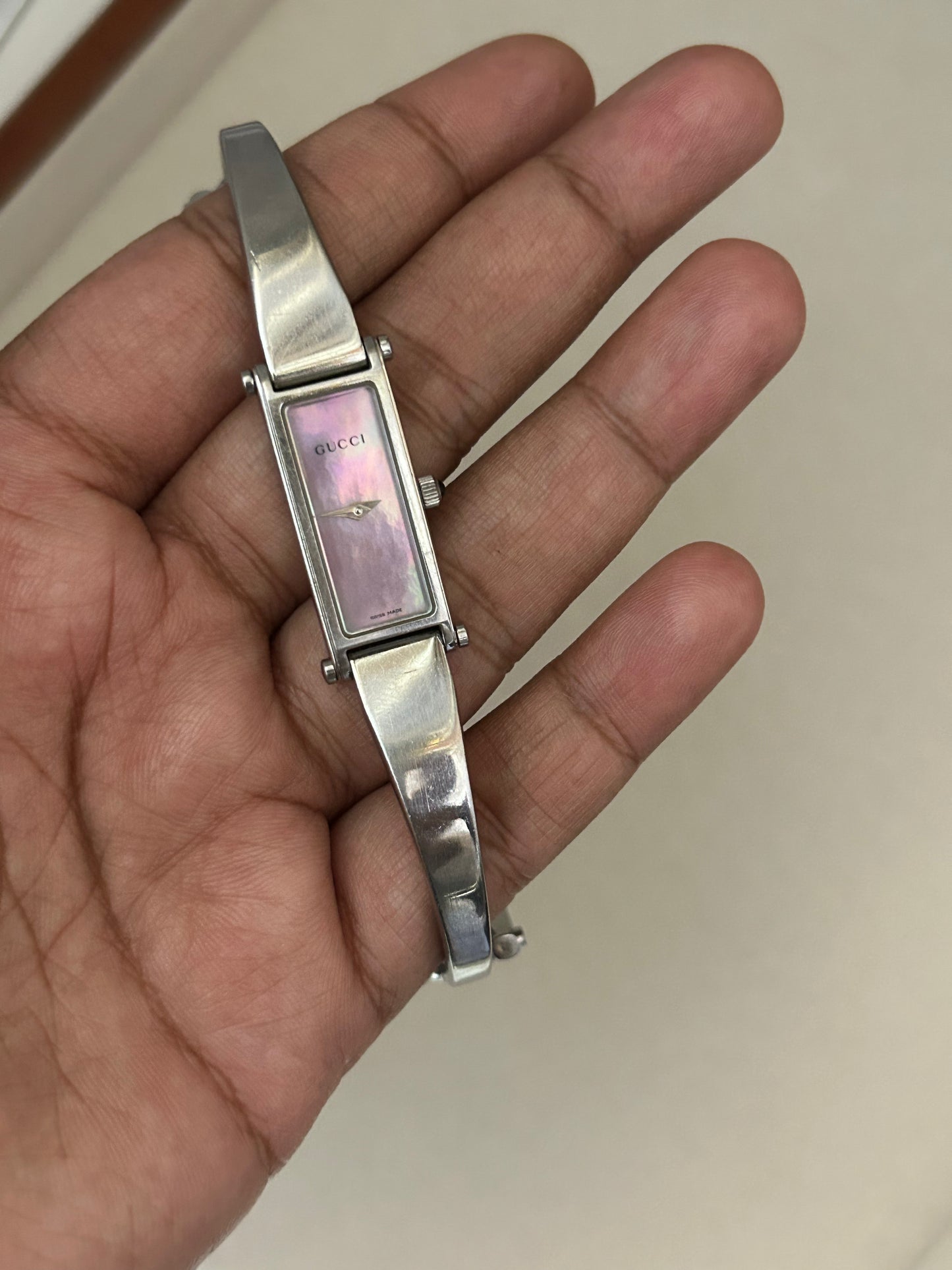 Gucci Pink Mop Dial 1500L Vintage Watch
