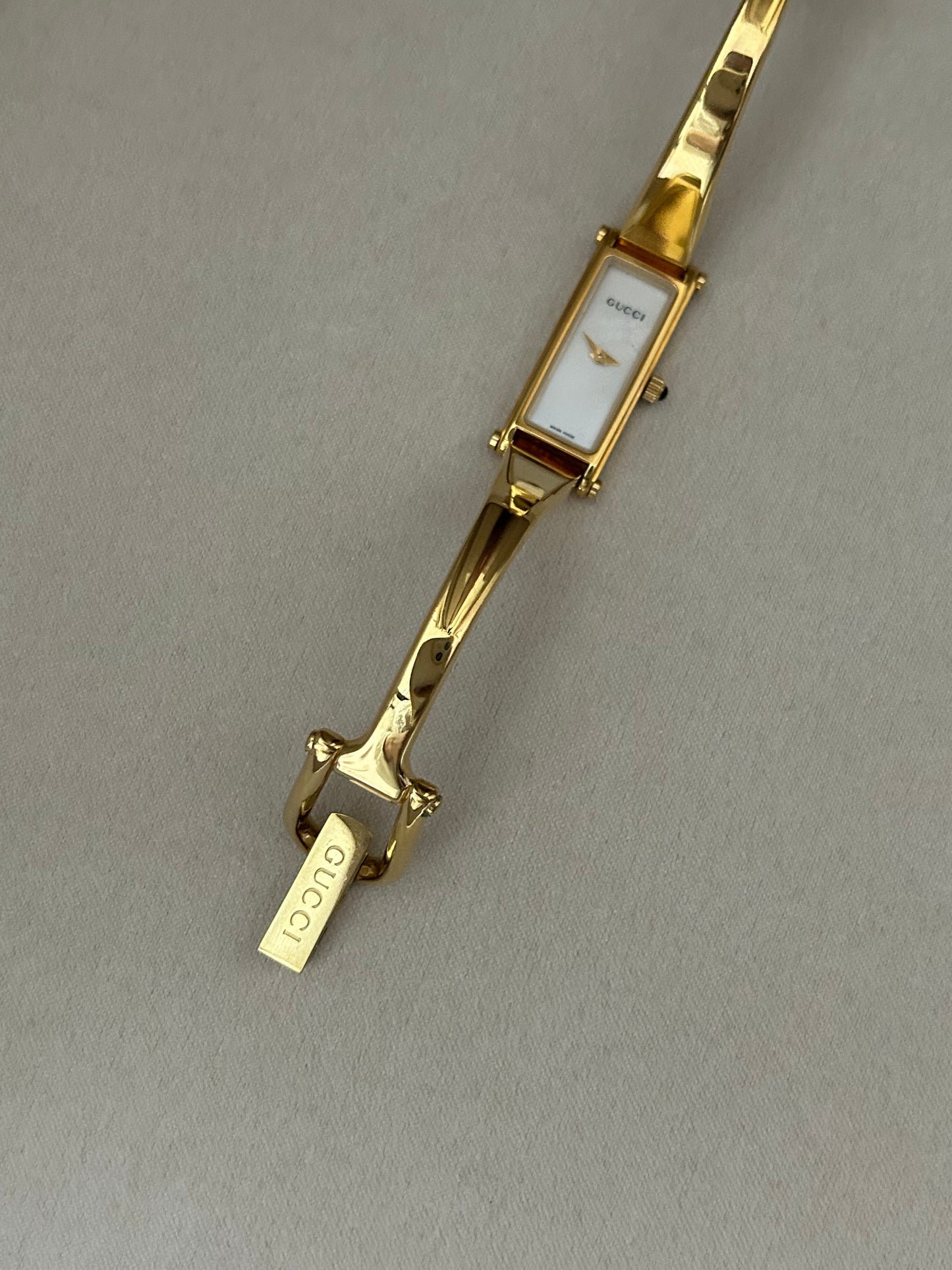 Gucci White Mop Dial 1500L Vintage Watch
