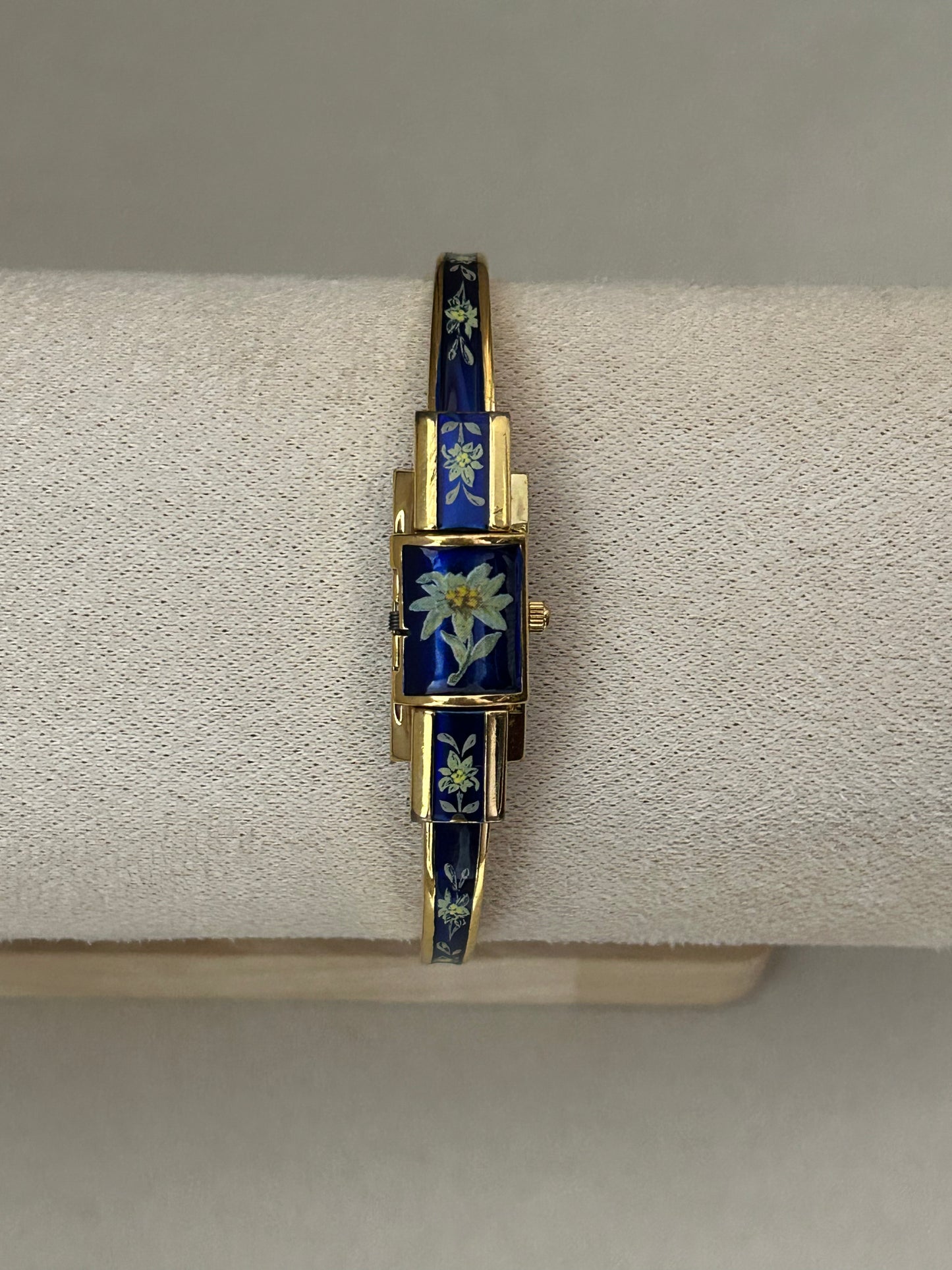 ITRACO Hand Painted Floral Enamel Vintage Watch
