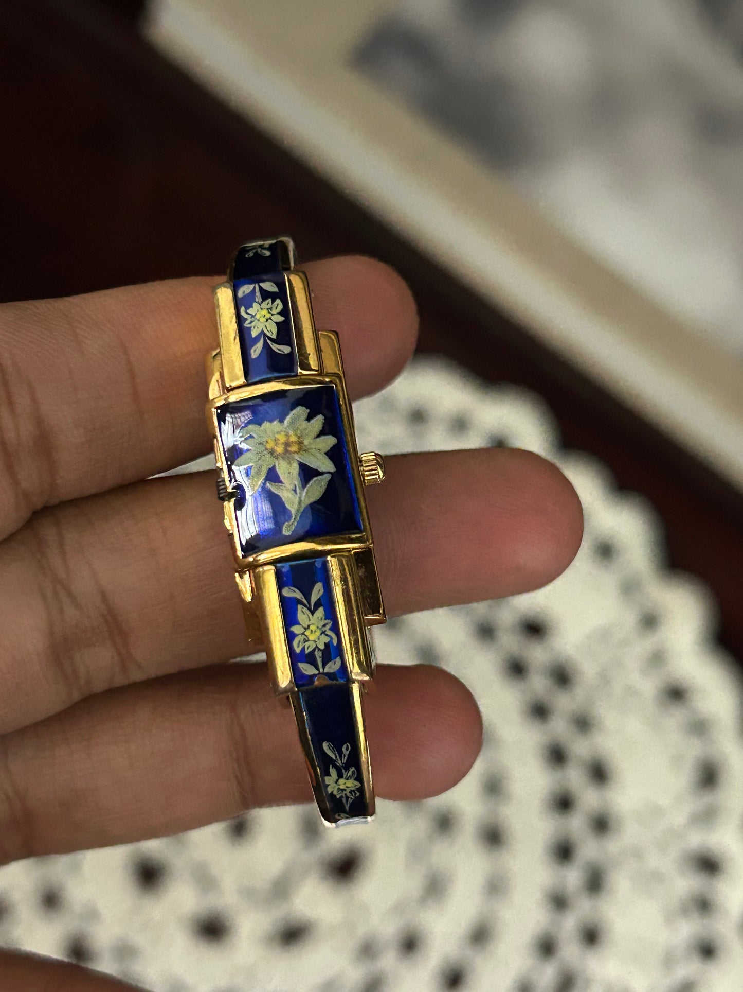 ITRACO Hand Painted Floral Enamel Vintage Watch