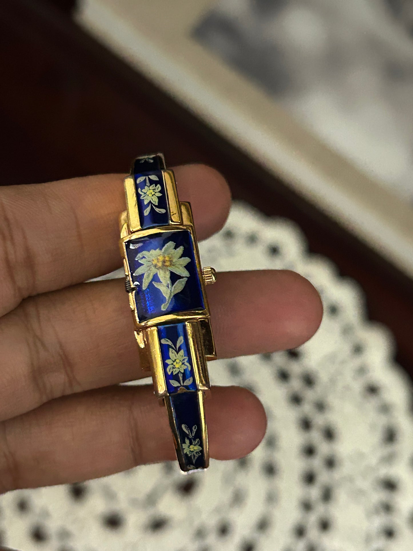 ITRACO Hand Painted Floral Enamel Vintage Watch