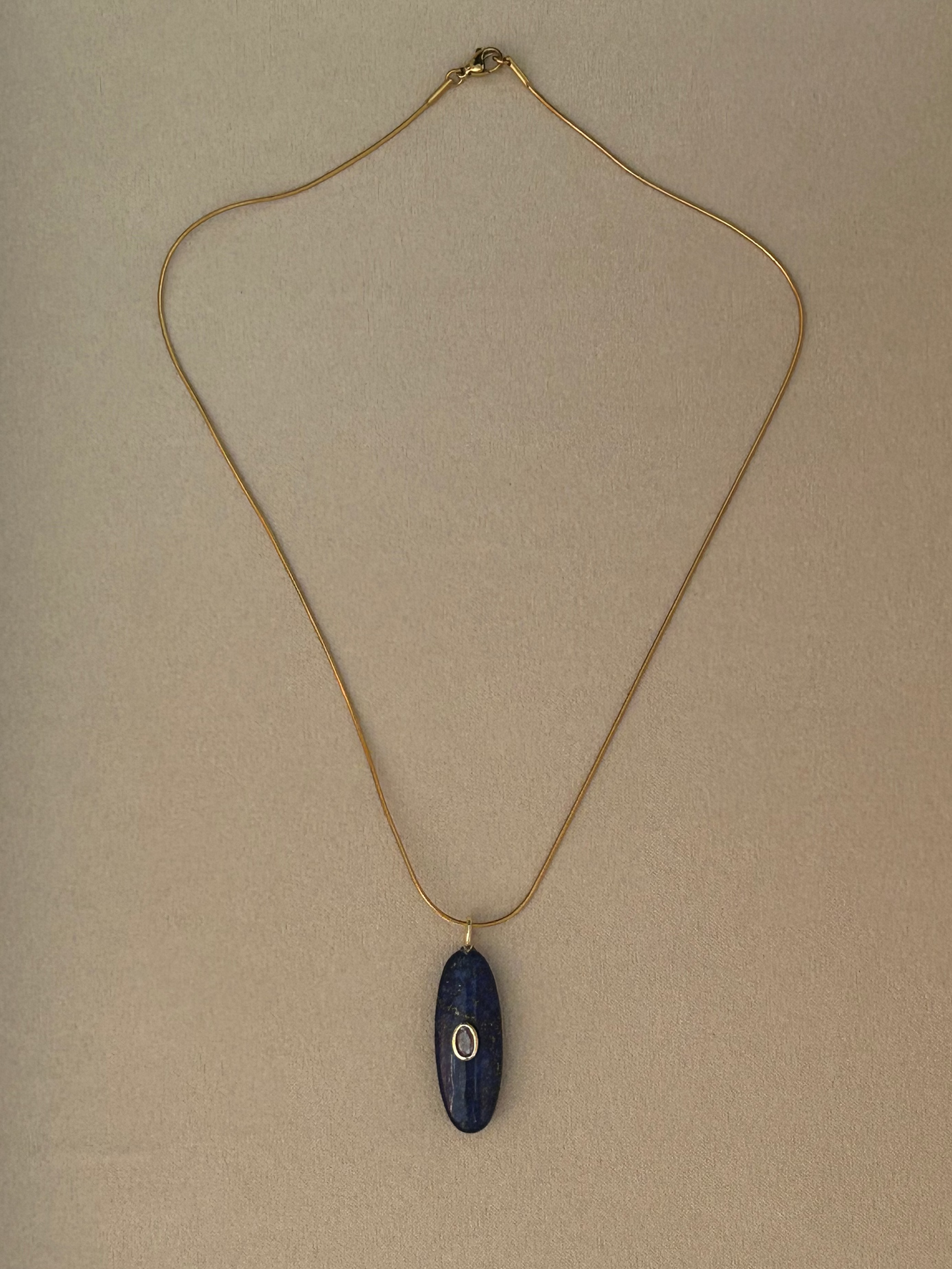 Dyed Natural Lapis Lazuli Gemstone Pendant Necklace
