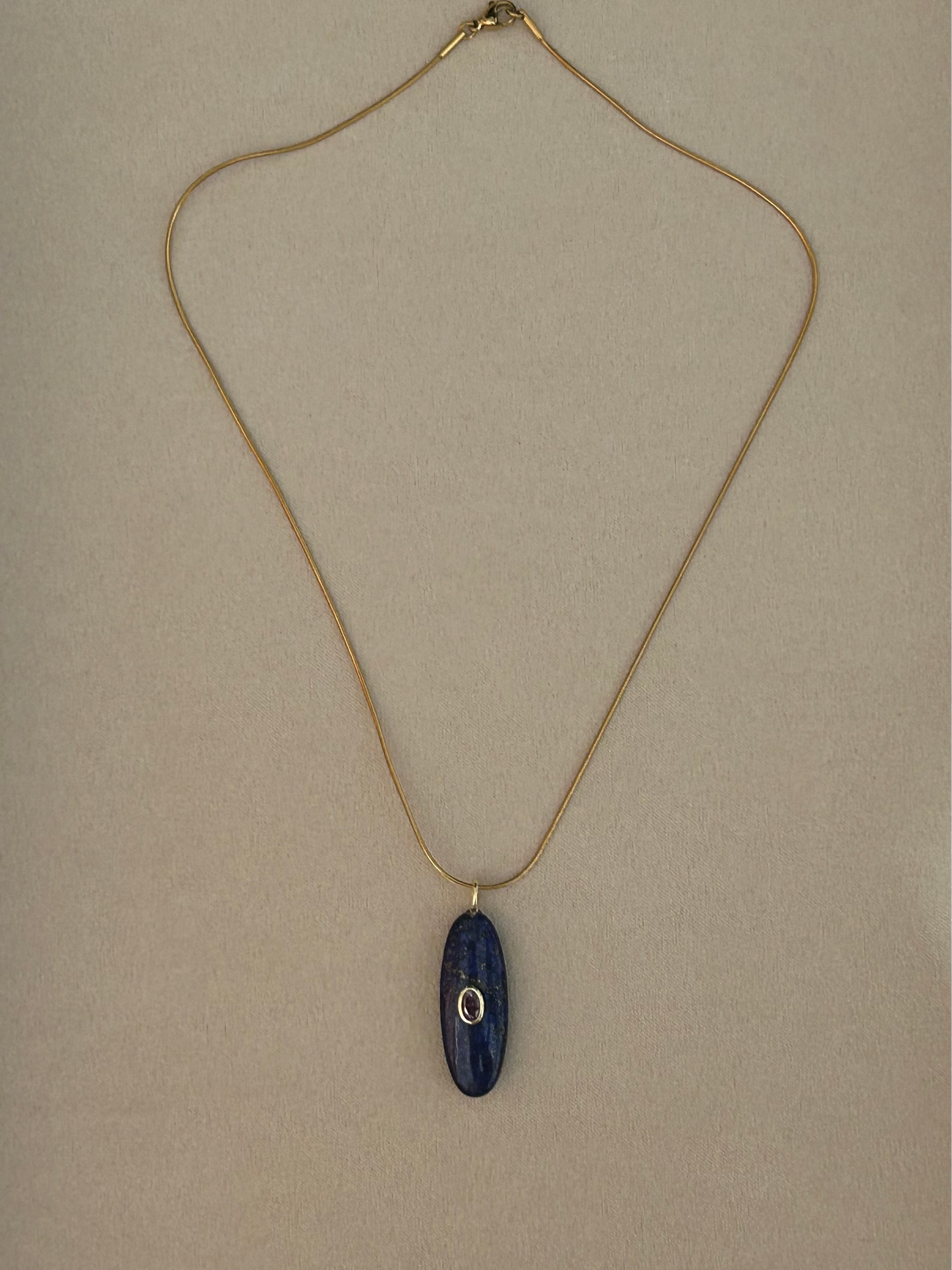 Dyed Natural Lapis Lazuli Gemstone Pendant Necklace