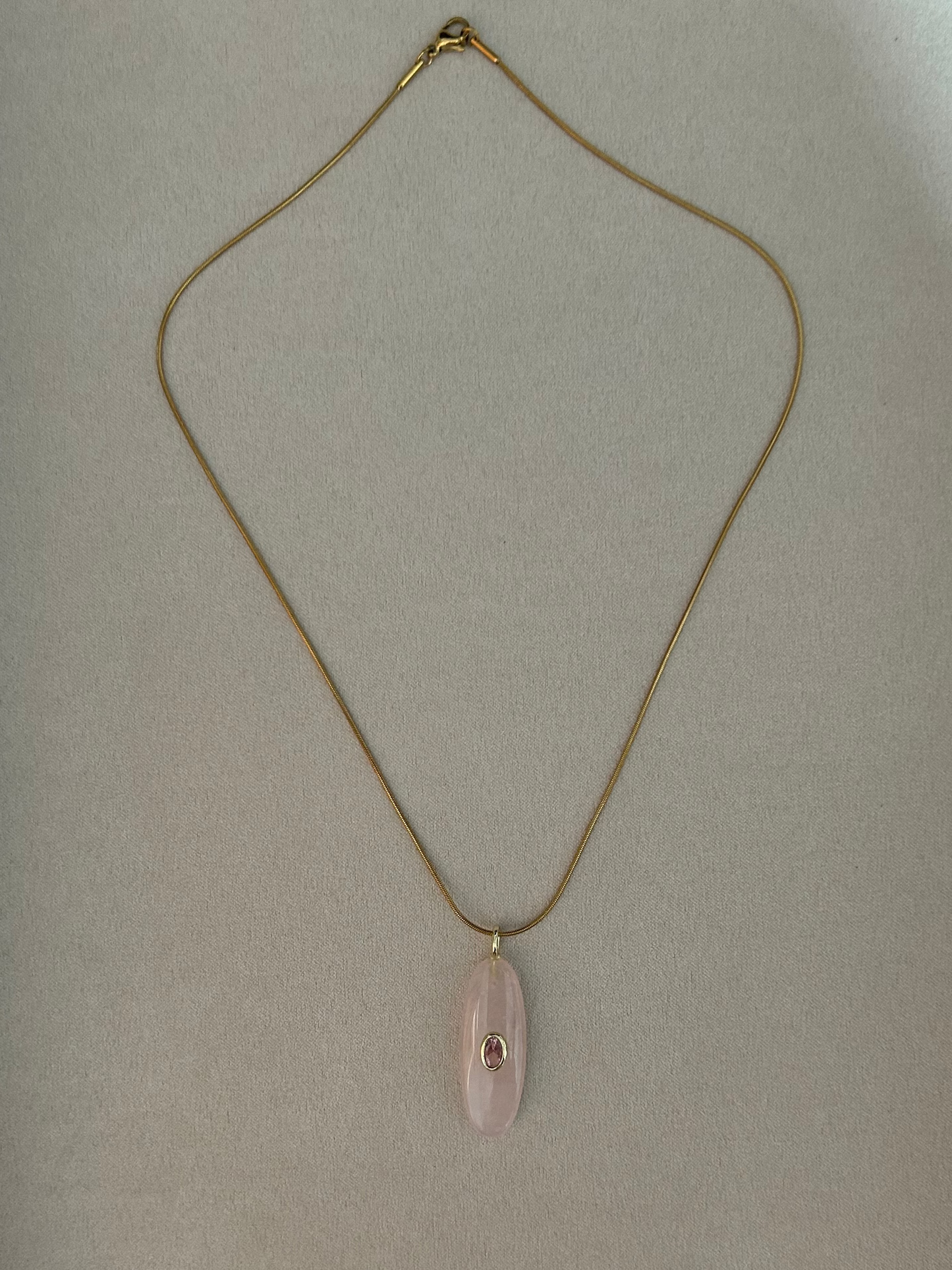Horse Eye Rose Quartz Gemstone Pendant Necklace