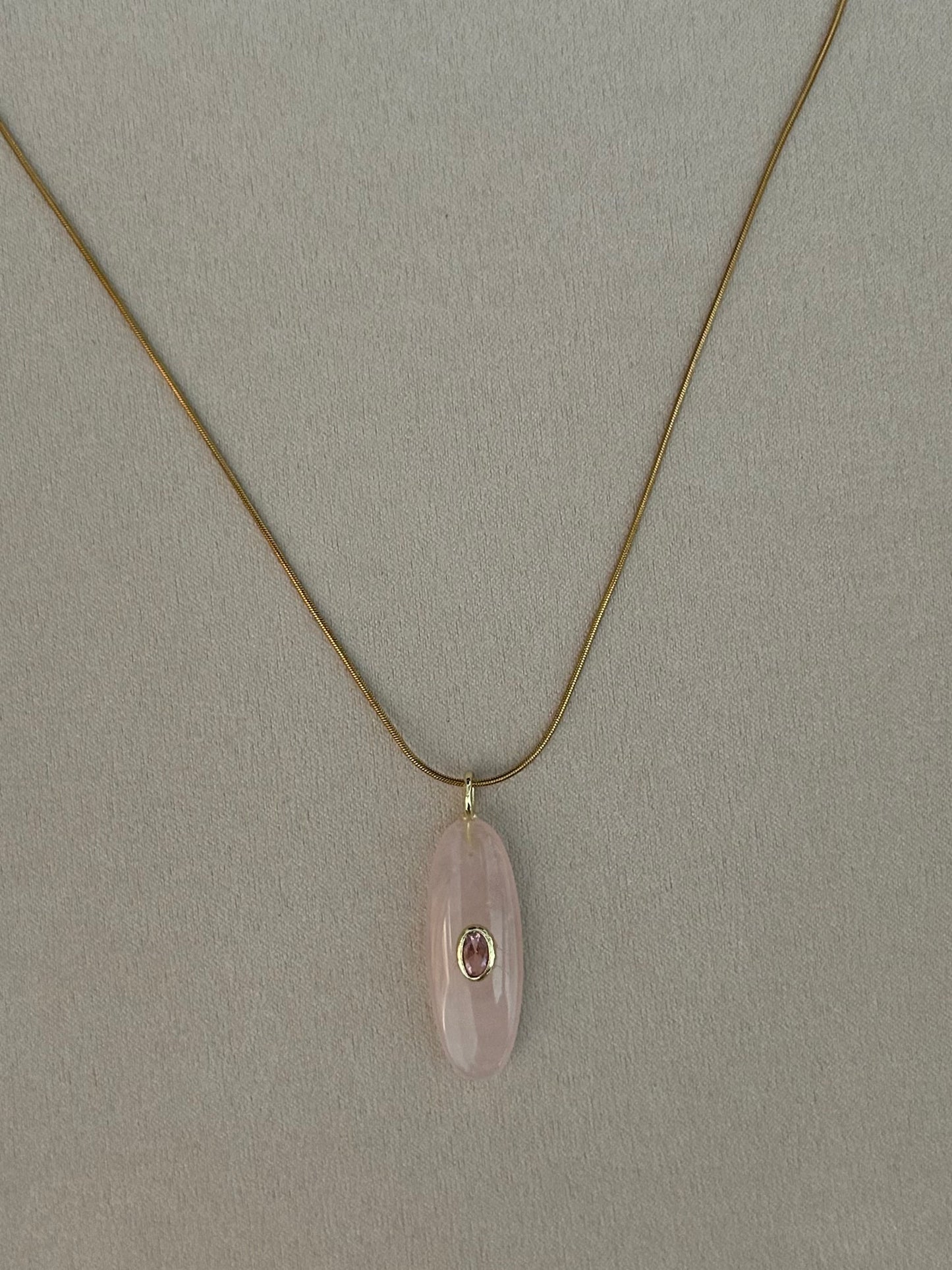 Horse Eye Rose Quartz Gemstone Pendant Necklace