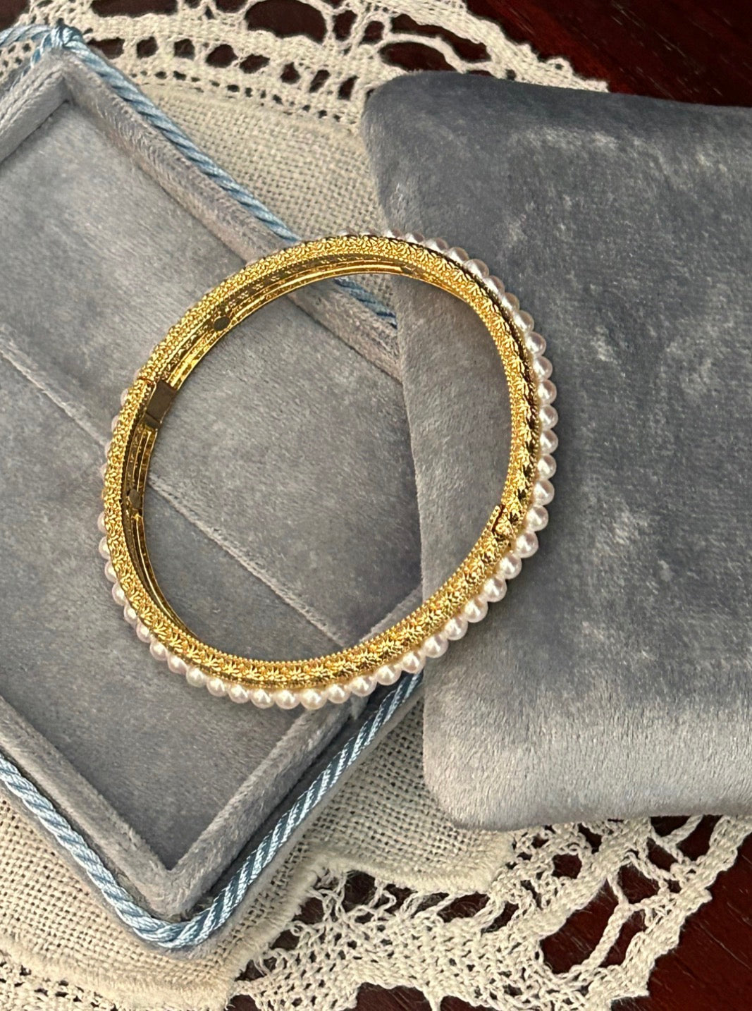 Vintage Muse Pearl Bangle cum Bracelet