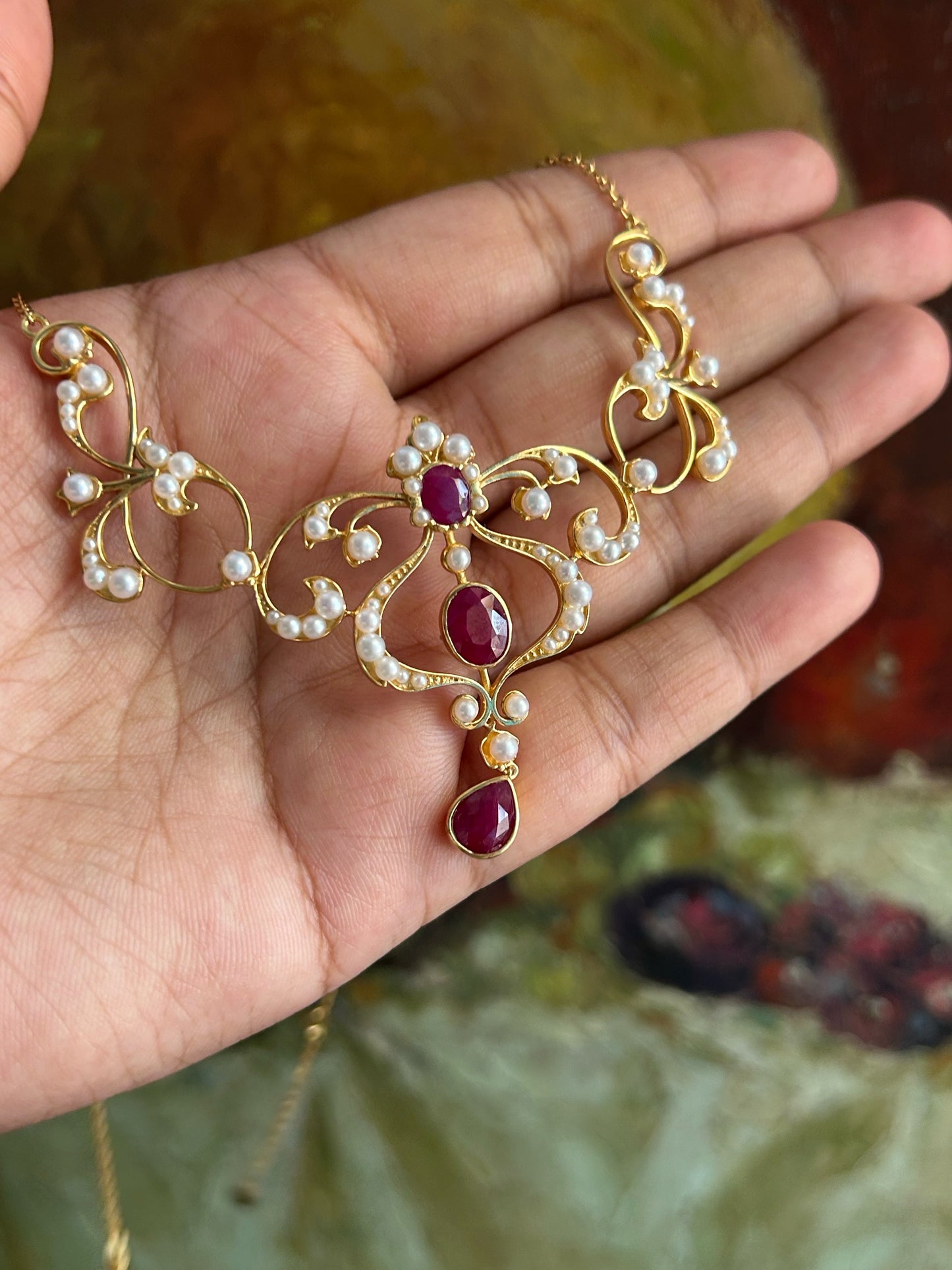 Nouvelle Vine Scroll Lavaliere ~ S925 Gold Plated