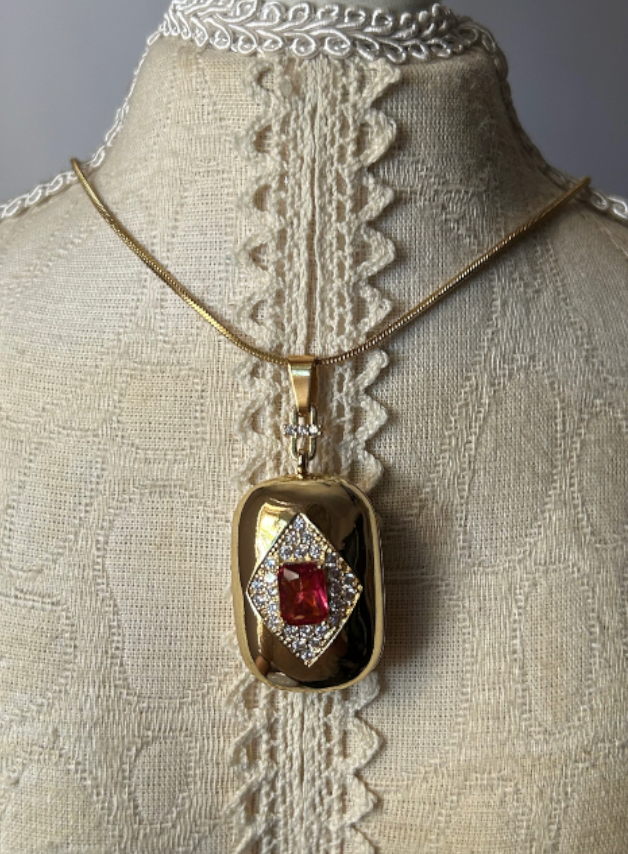 Scarlet Crown Openable Locket Necklace
