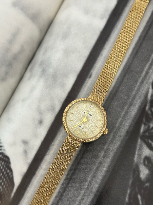 Elise 70s Style Mesh Watch