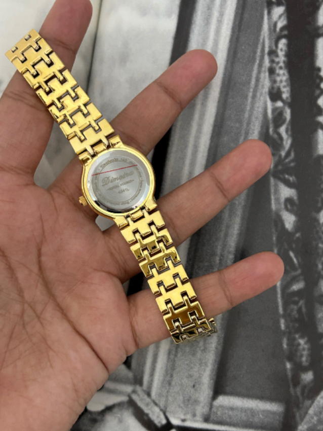Cressida (Displays Date) Watch - Gold