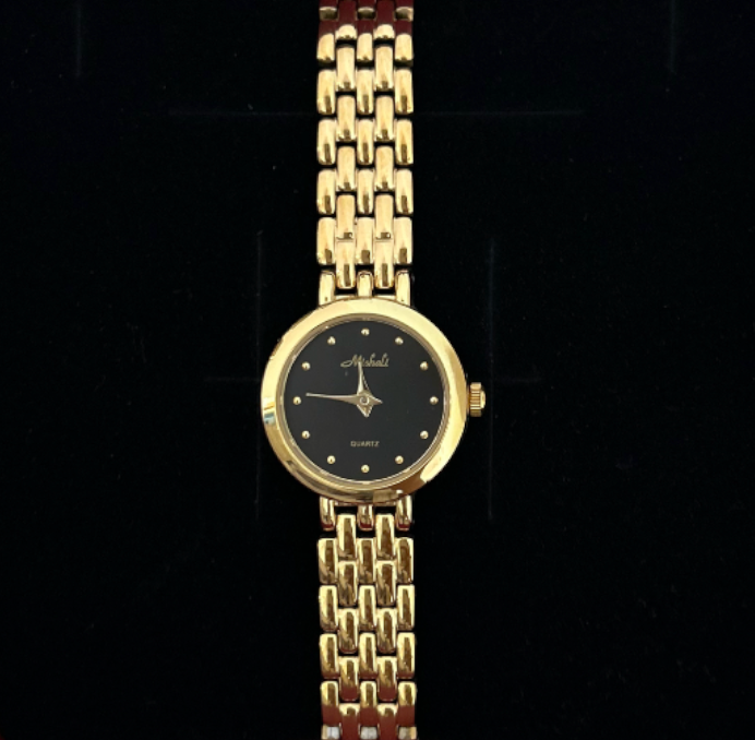 Classic Minuit Noir Gold Watch