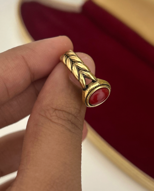 Red Gemstone Twisted Design Ring
